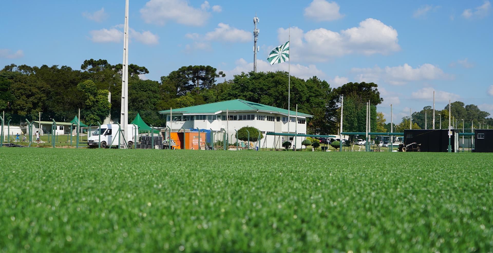 Campo com grama sint�tica � inaugurado no CT Bayard Osna 