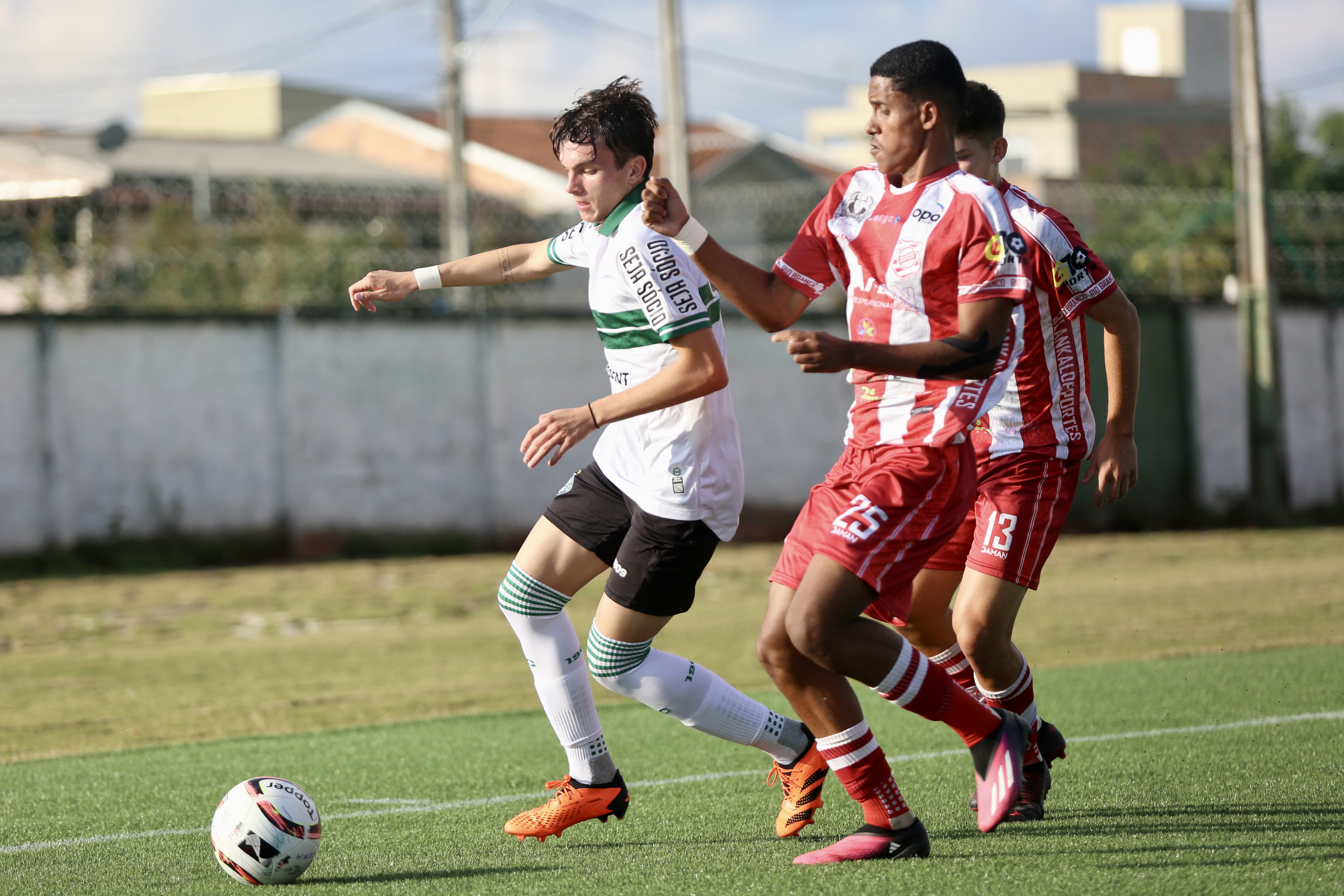 Sub-20 conhece advers�rios da pr�xima fase