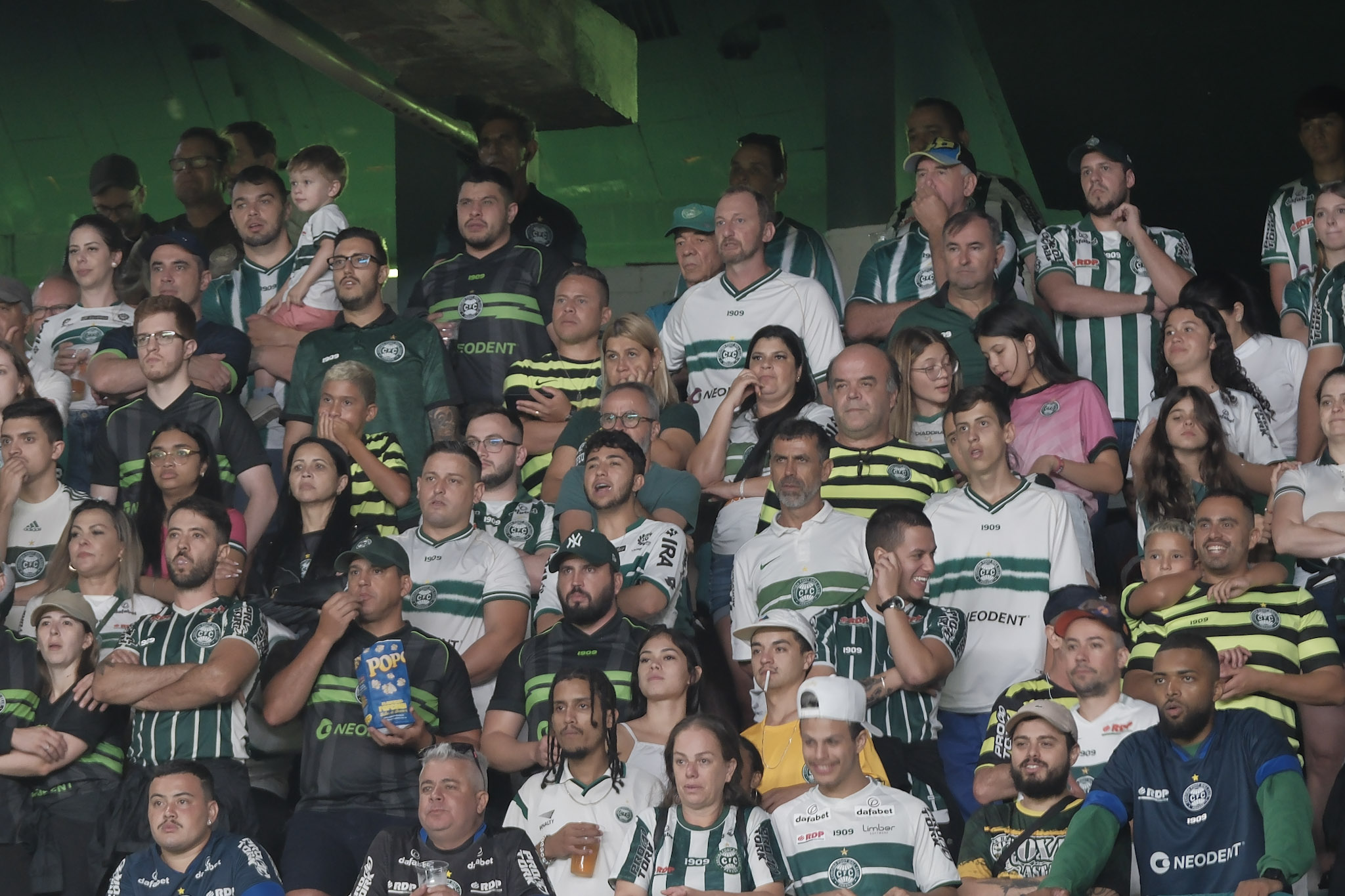 Galeria da Torcida #CFCxCAB