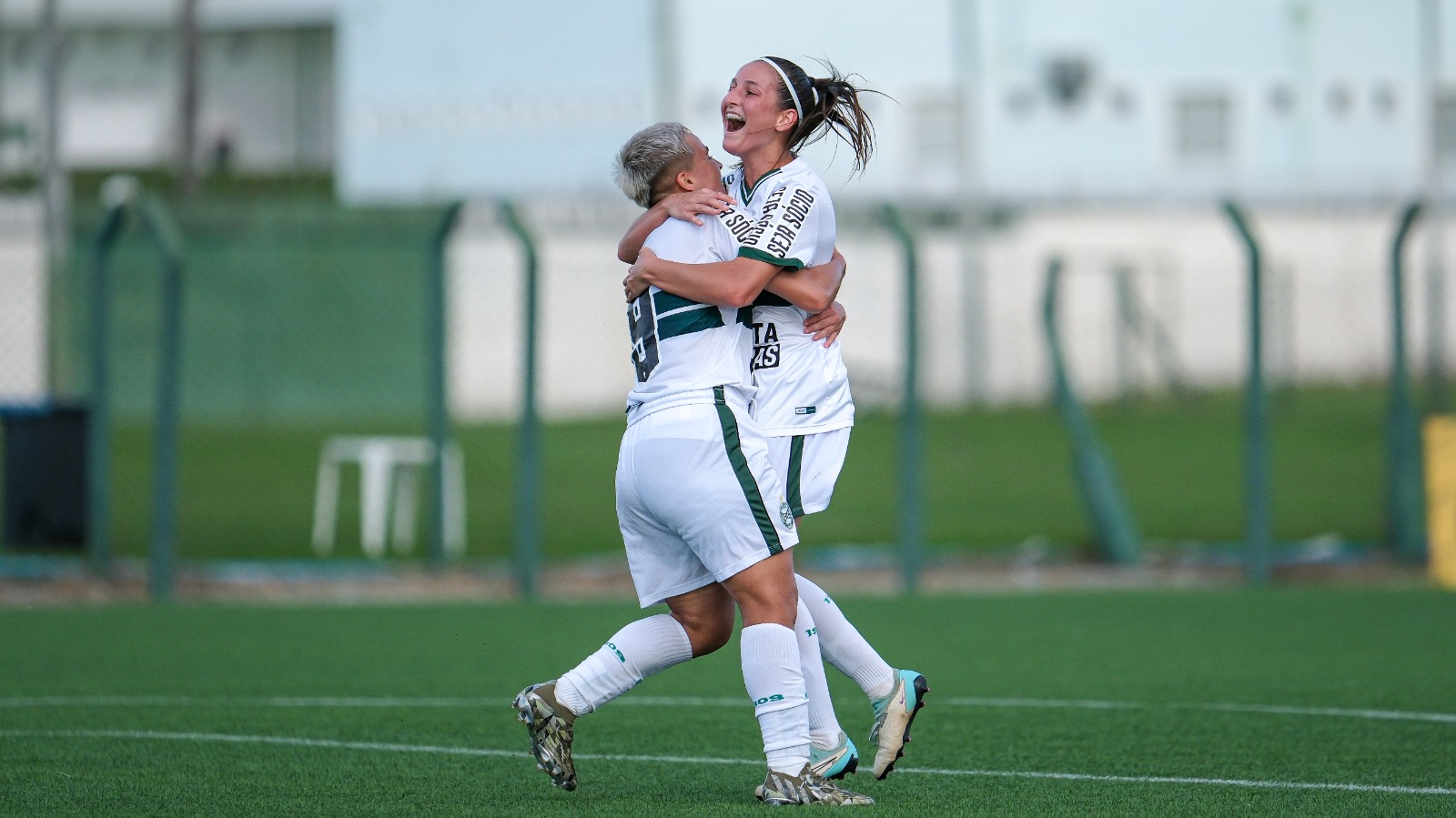 Estreia e goleada das Gurias do Coxa no Brasileiro A3