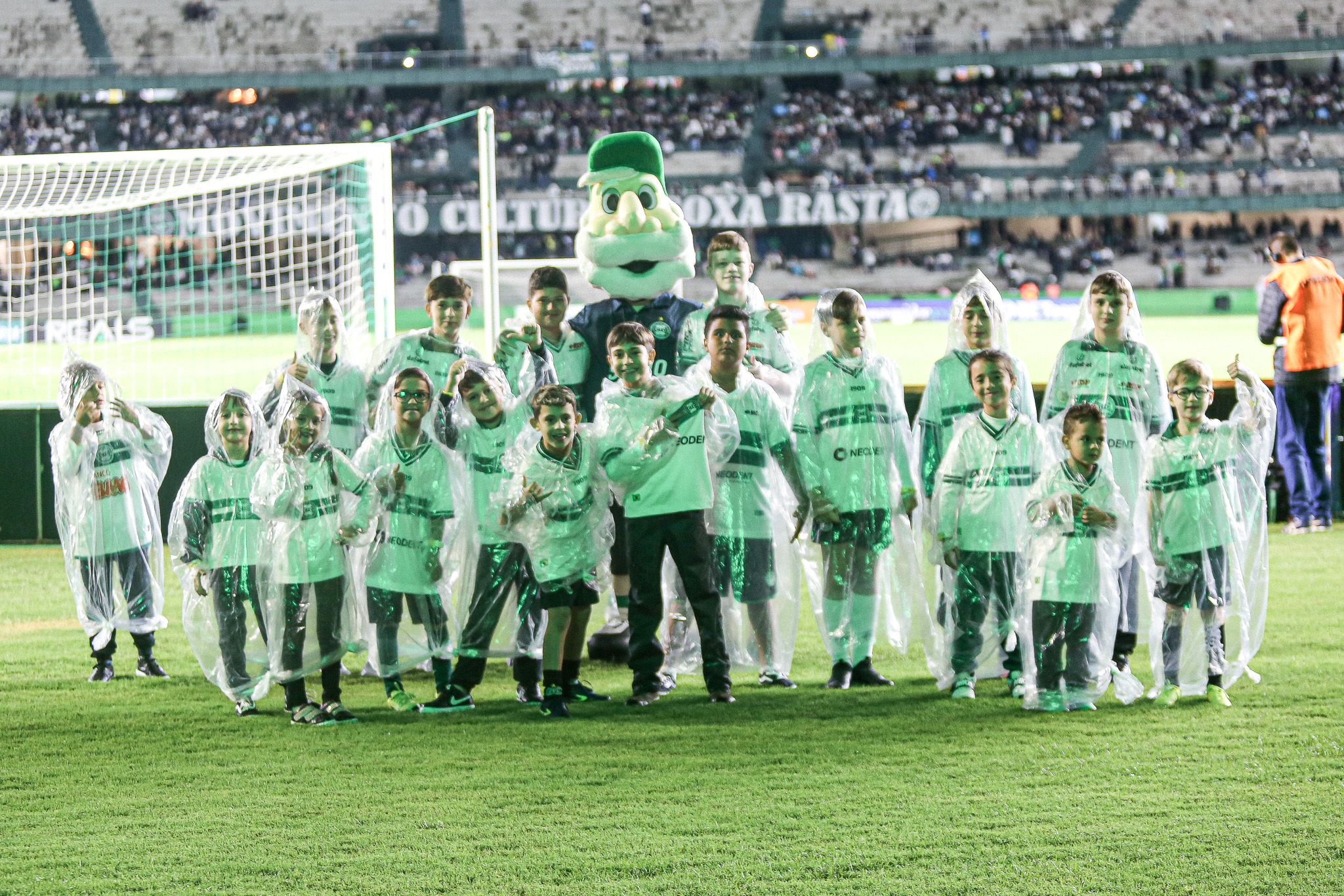 Galeria dos Mascotinhos #CFCxMFC