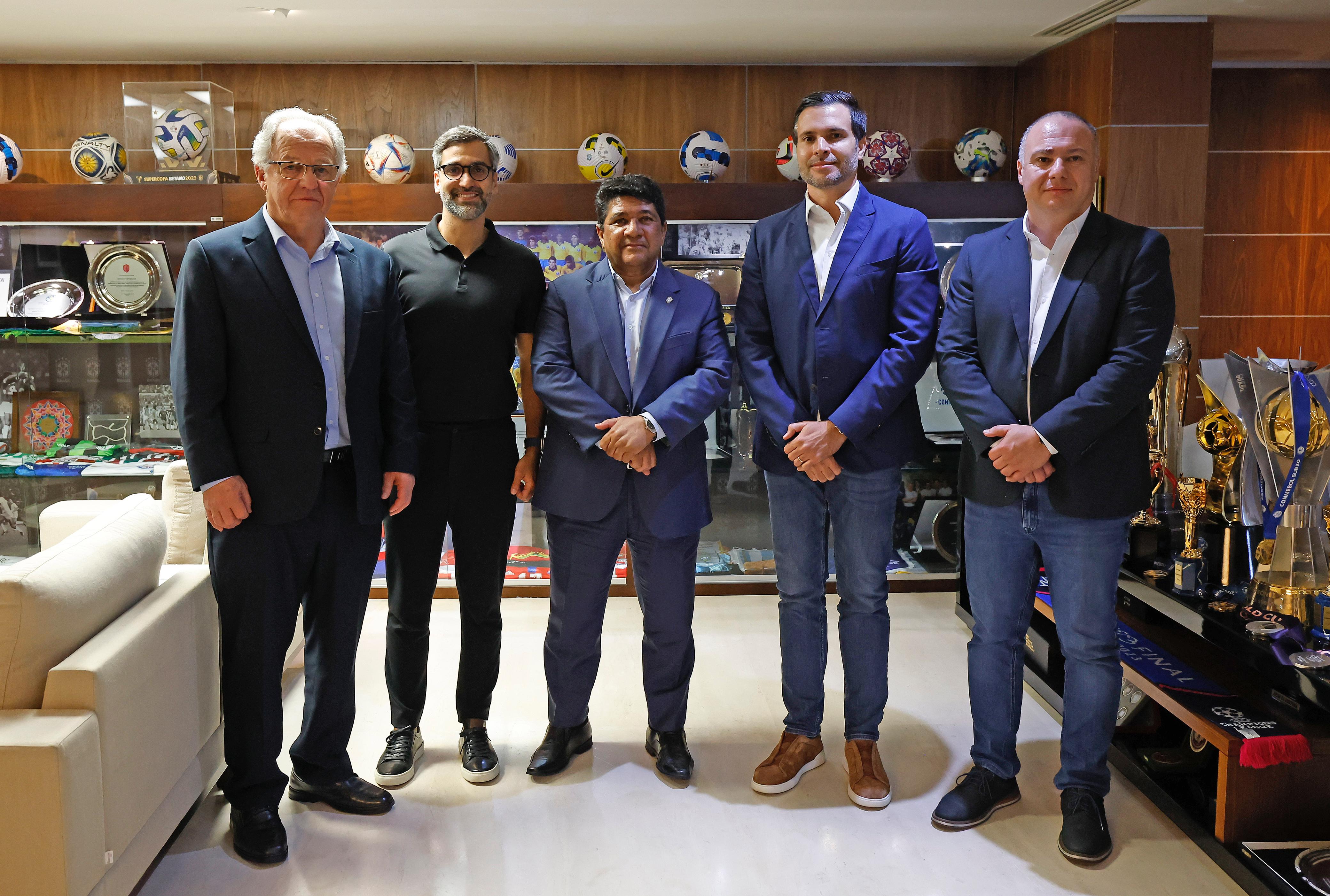 CBF recebe Coritiba em encontro institucional