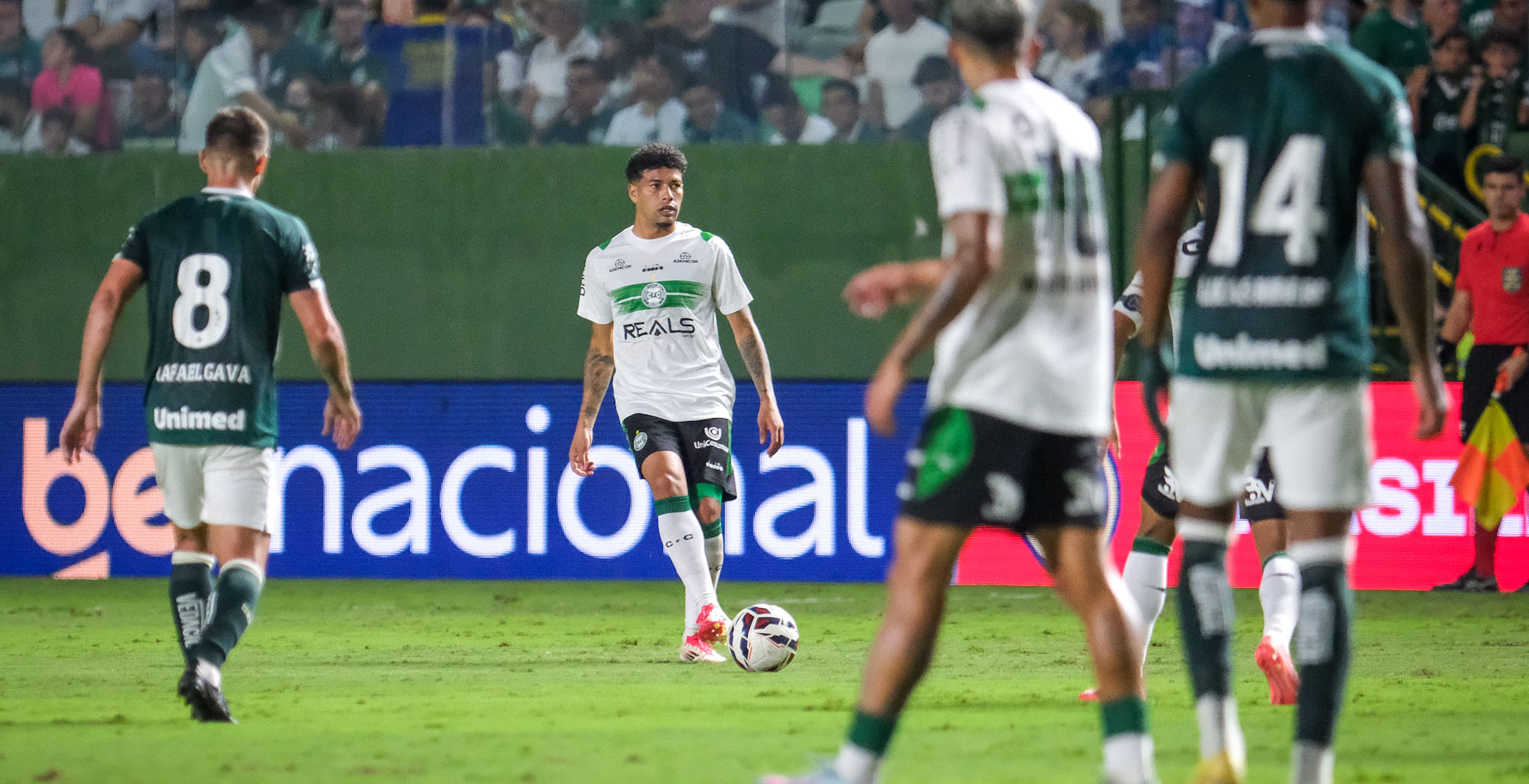 V�deo: gol e principais lances de Goi�s x Coritiba 