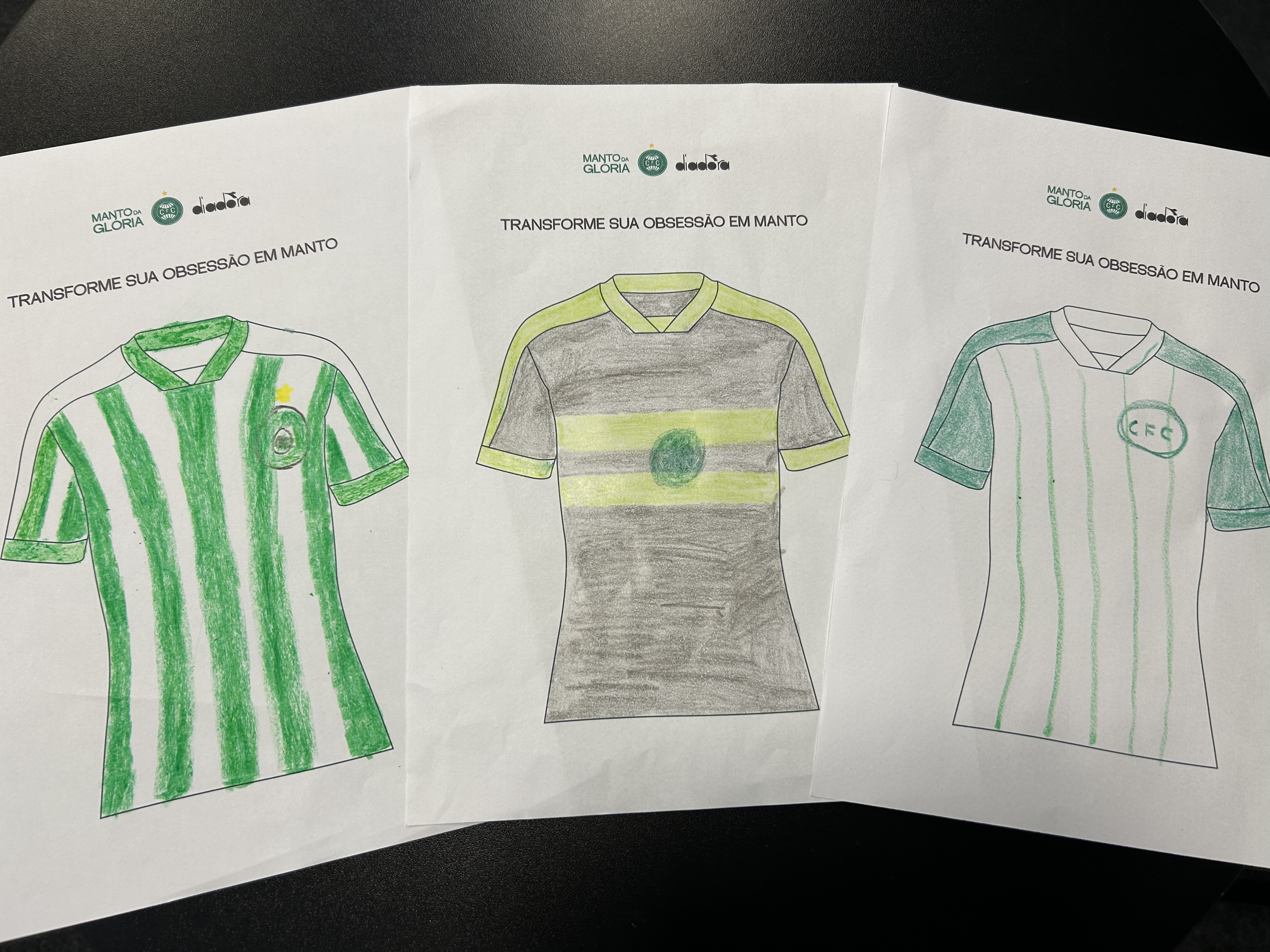 Manto da Gl�ria vers�o kids: mockup para colorir 