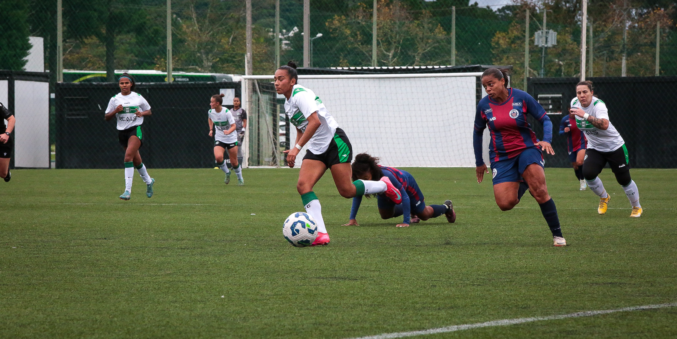 Gurias do Coxa encerram participa��o no Brasileiro Feminino A3