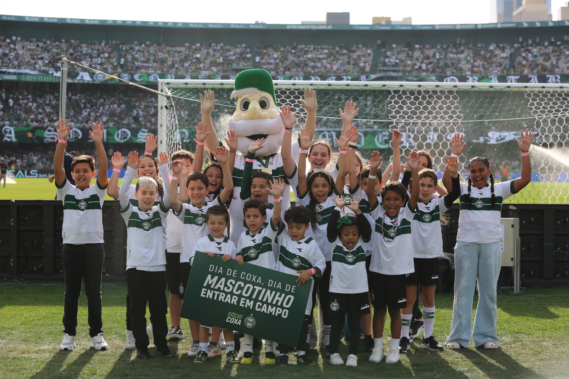 Galeria dos Mascotinhos #CFCxAMA