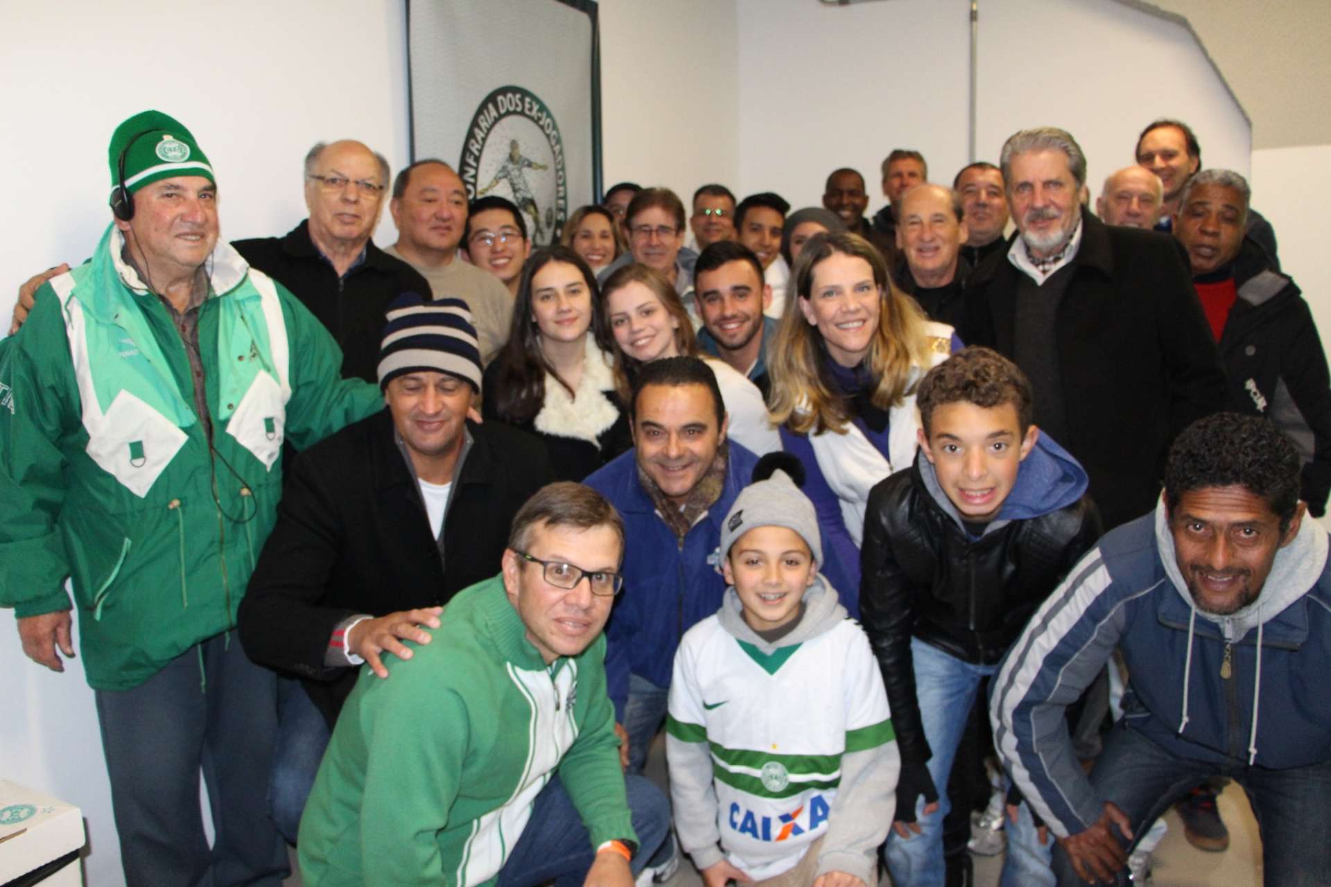 Jogo ao lado de �dolos