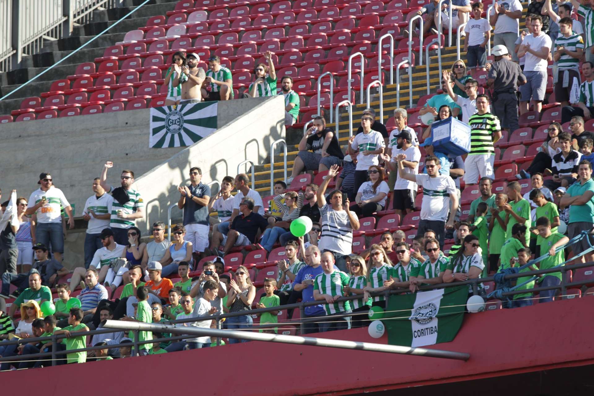 S�cios no jogo contra o S�o Paulo