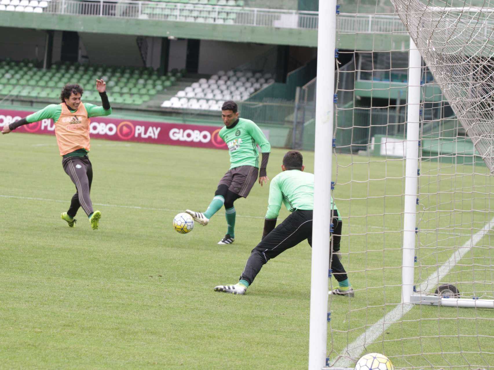 Coxa finaliza prepara��o para pegar o Am�rica-MG