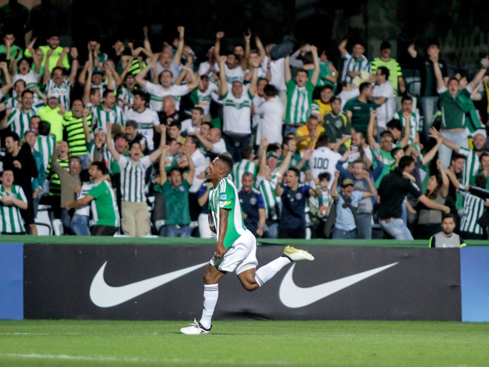 Empate emocionante