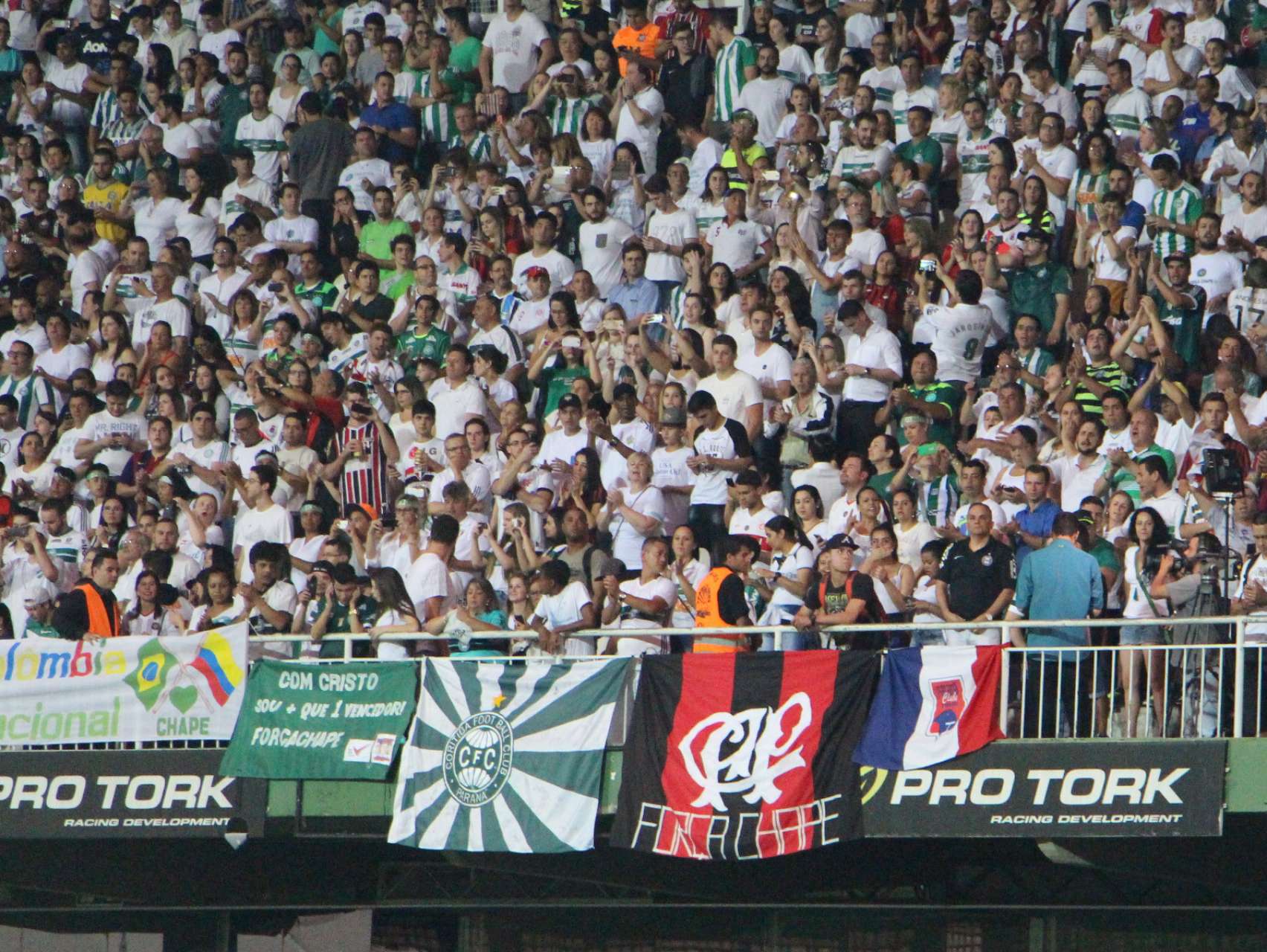 A uni�o das torcidas
