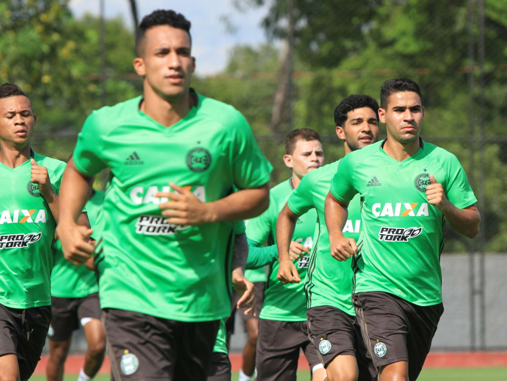Suando a camisa