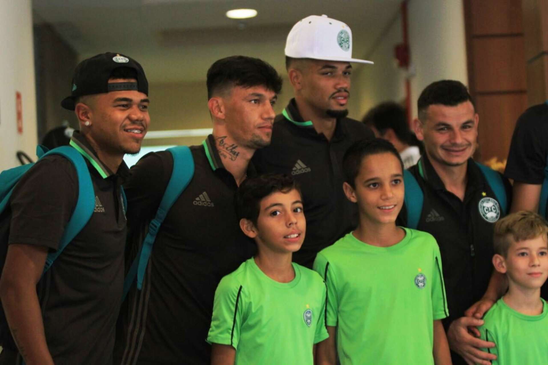 Escola Coxa recebe o time em Cianorte