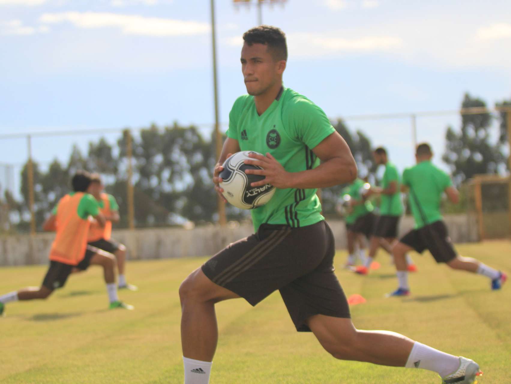 Coxa treina em Cascavel