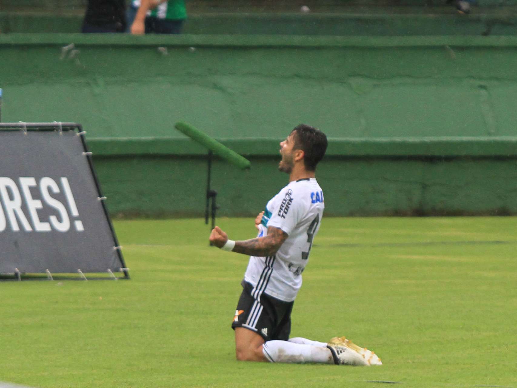 Henrique Almeida voltou!