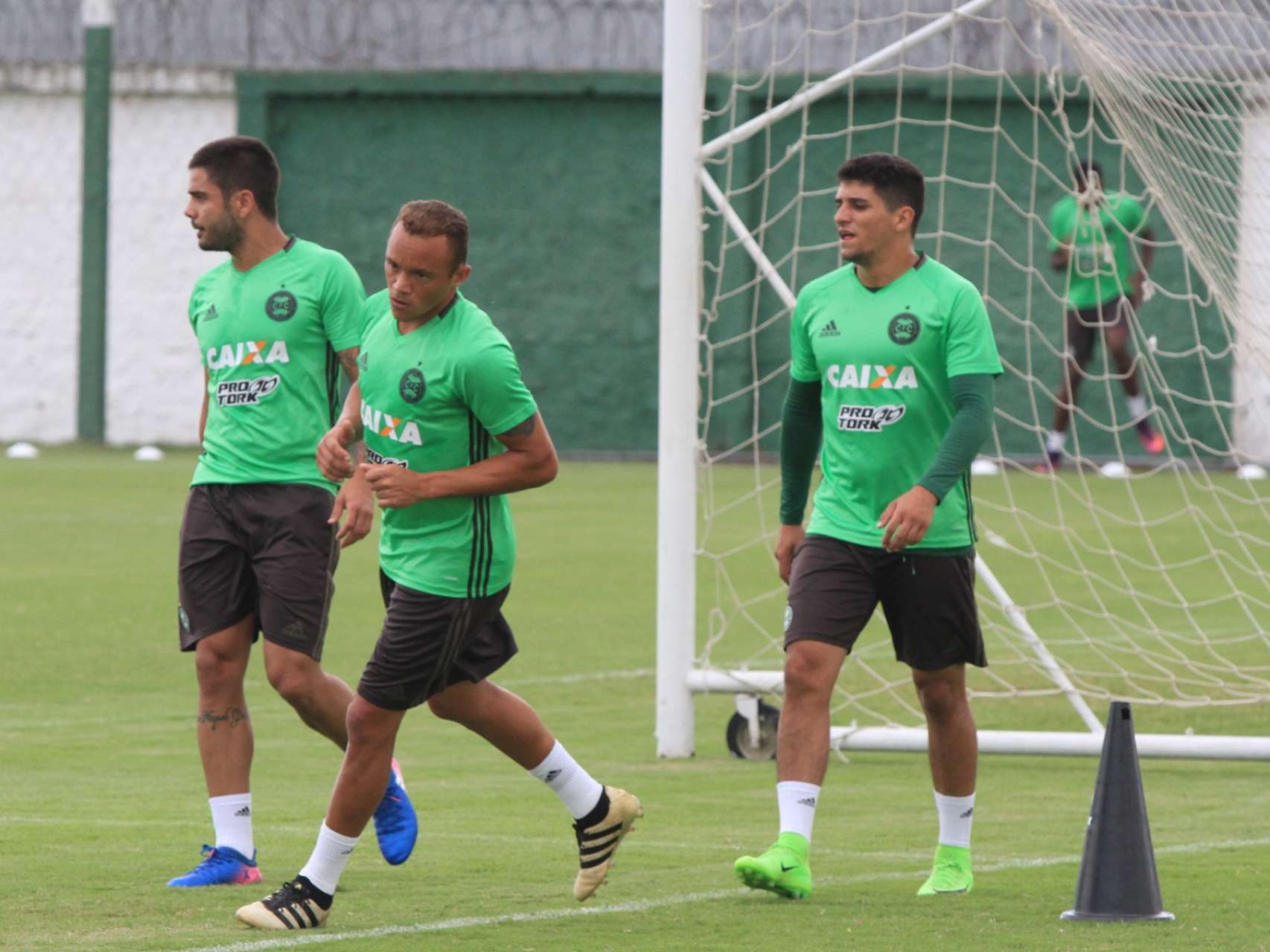 Fotos da reapresenta��o