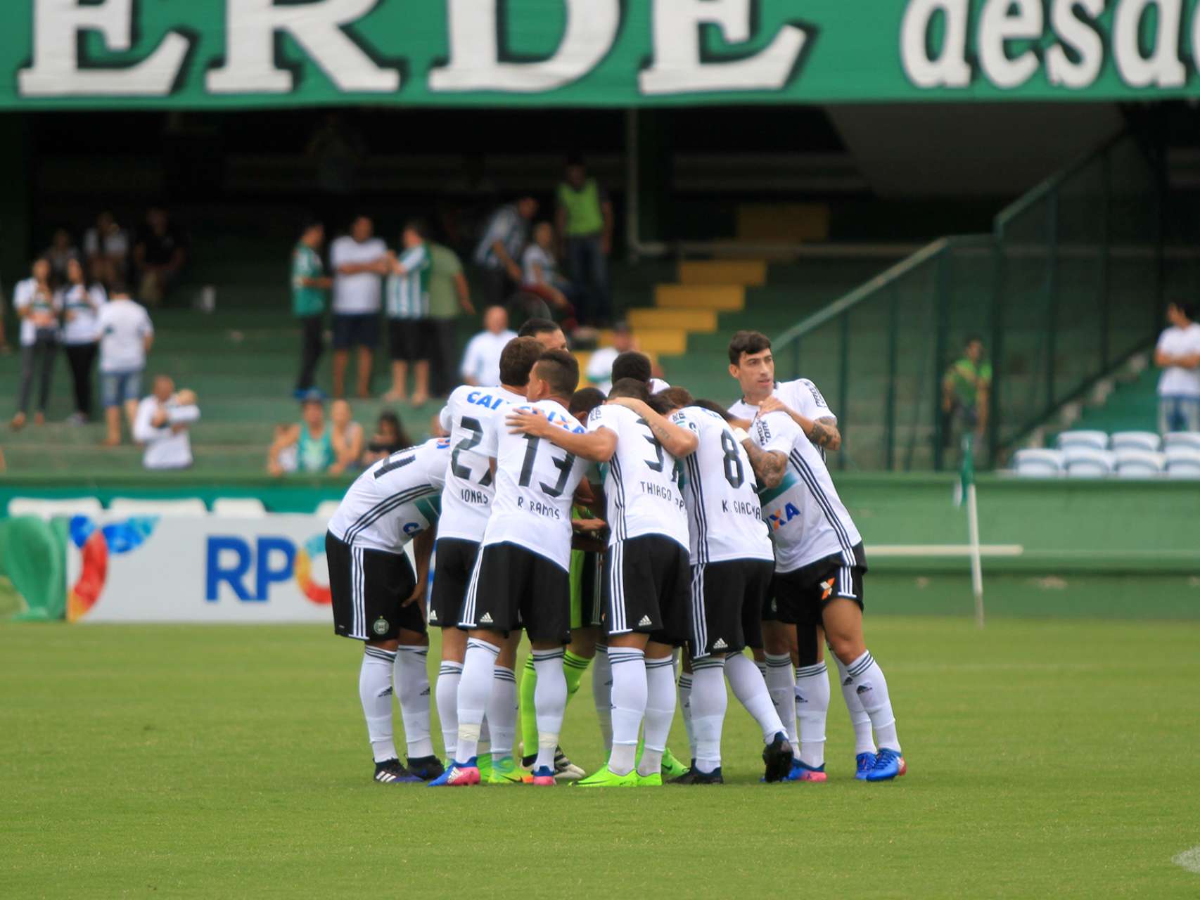 Avalie os jogadores e escolha o Coxa Doido