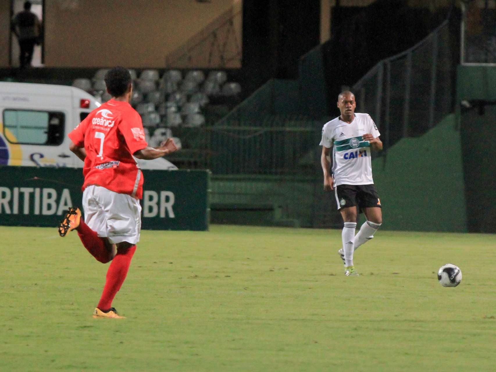 M�rcio estreia como titular