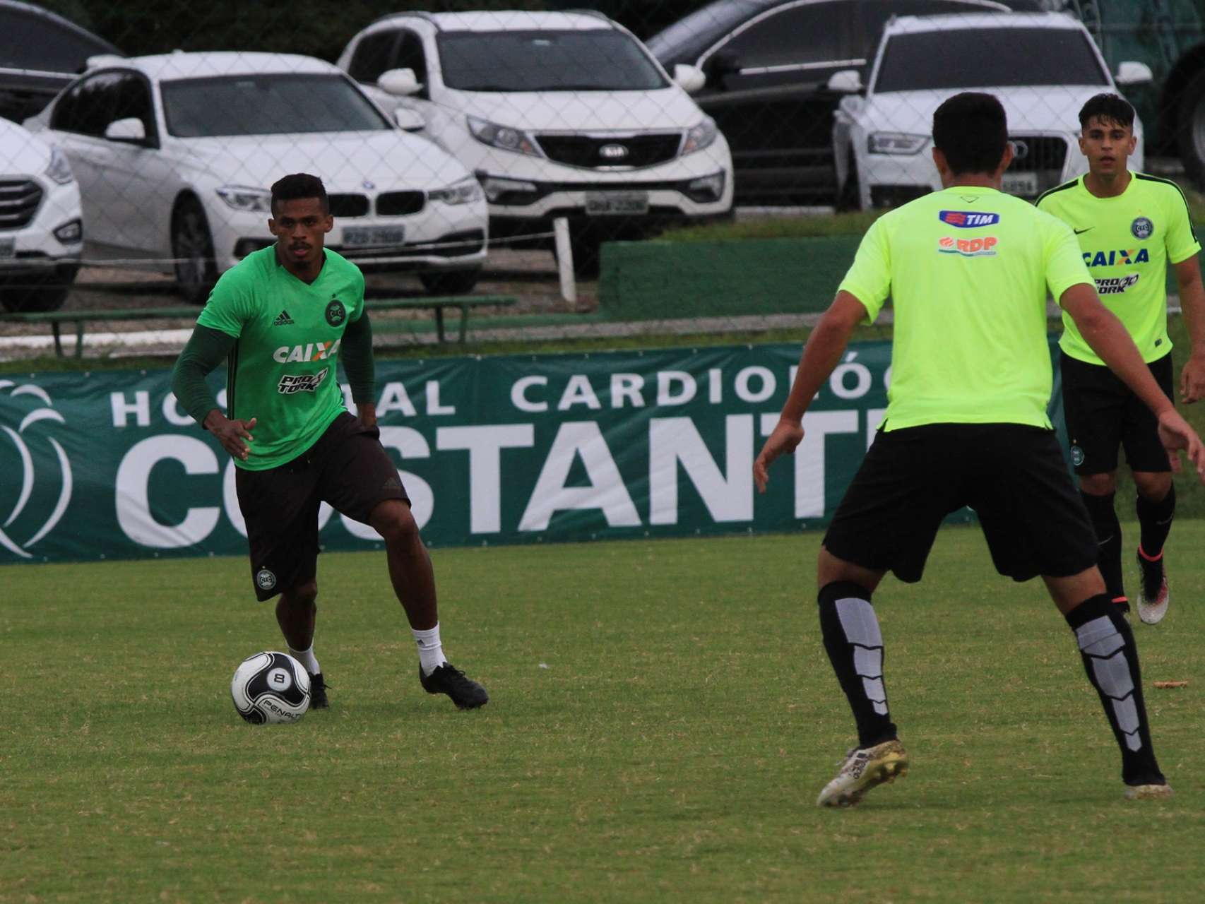Fotos da reapresenta��o