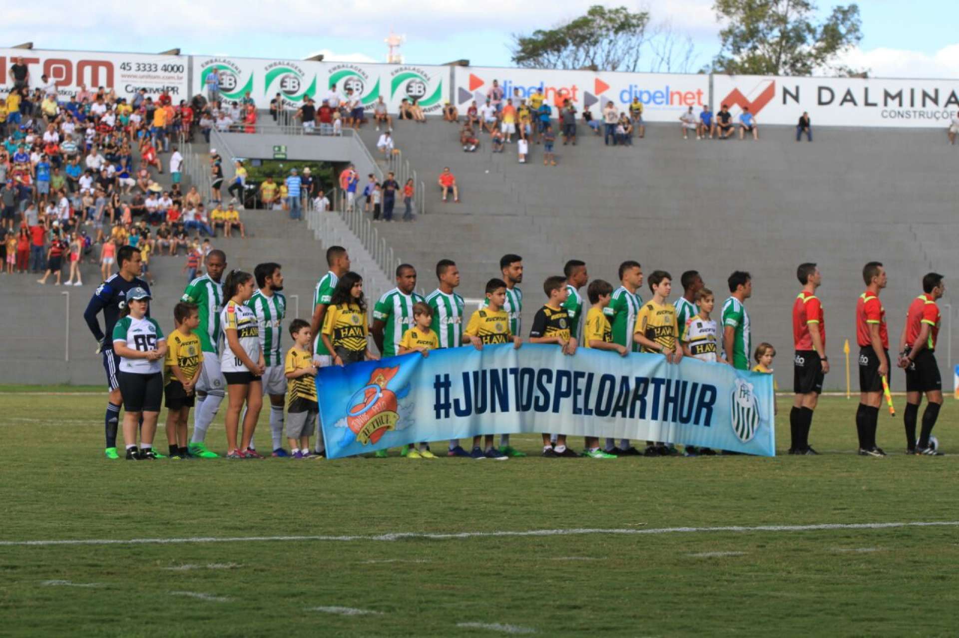 #JuntosPeloArthur