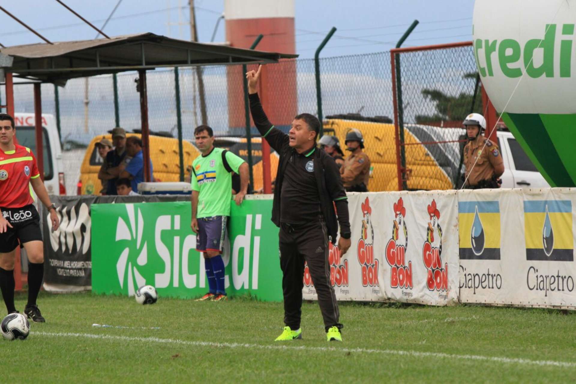 �O jogo ainda n�o terminou�