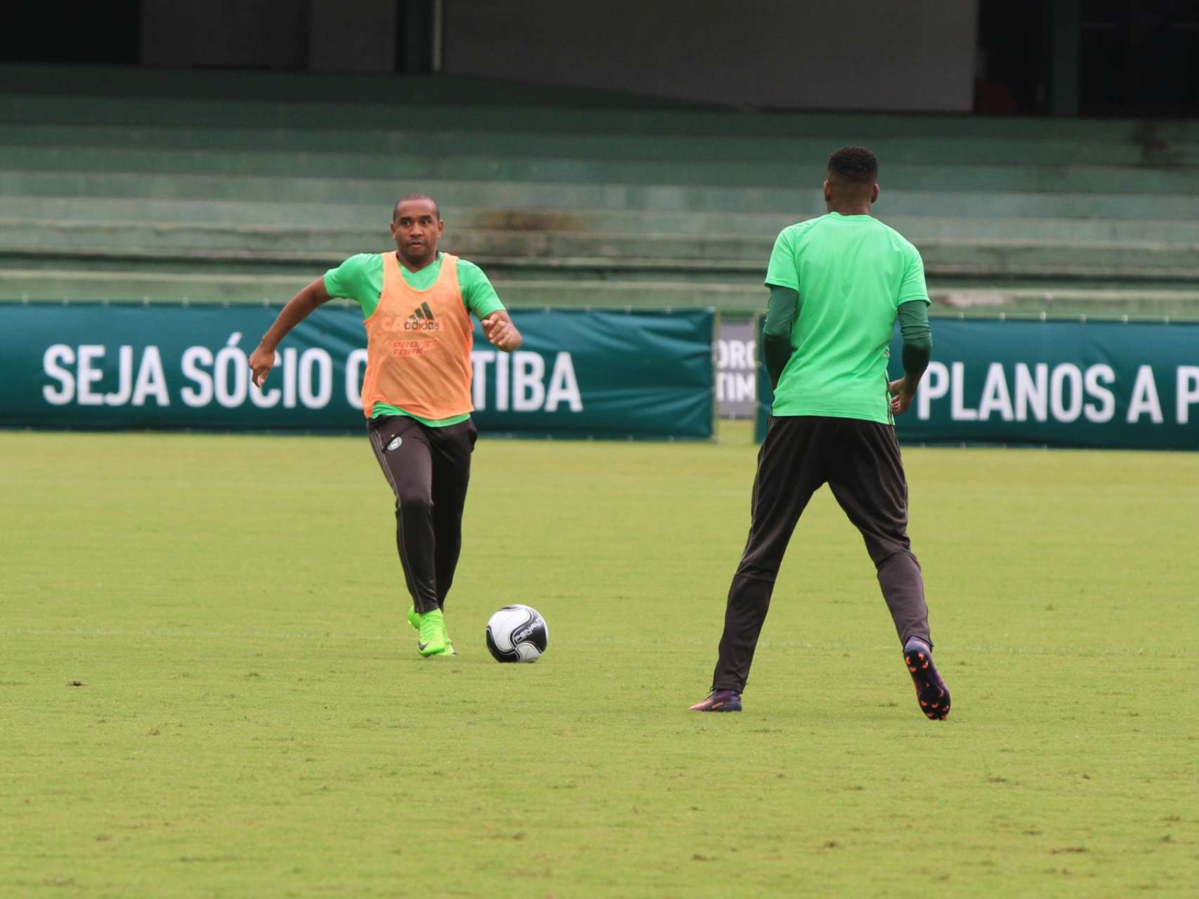 Coxa finaliza a prepara��o para semifinal