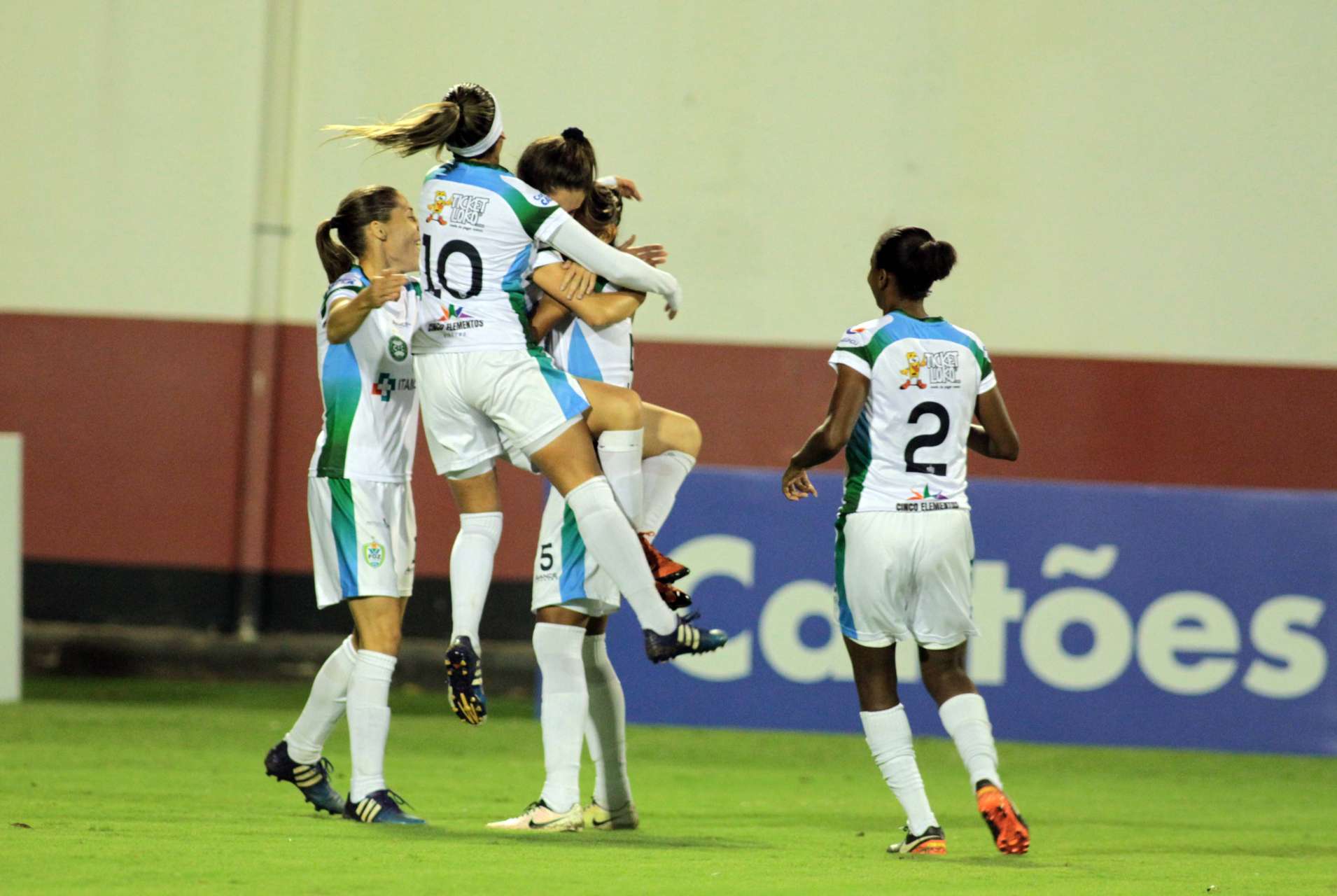 Vit�ria do Foz Cataratas/Coritiba