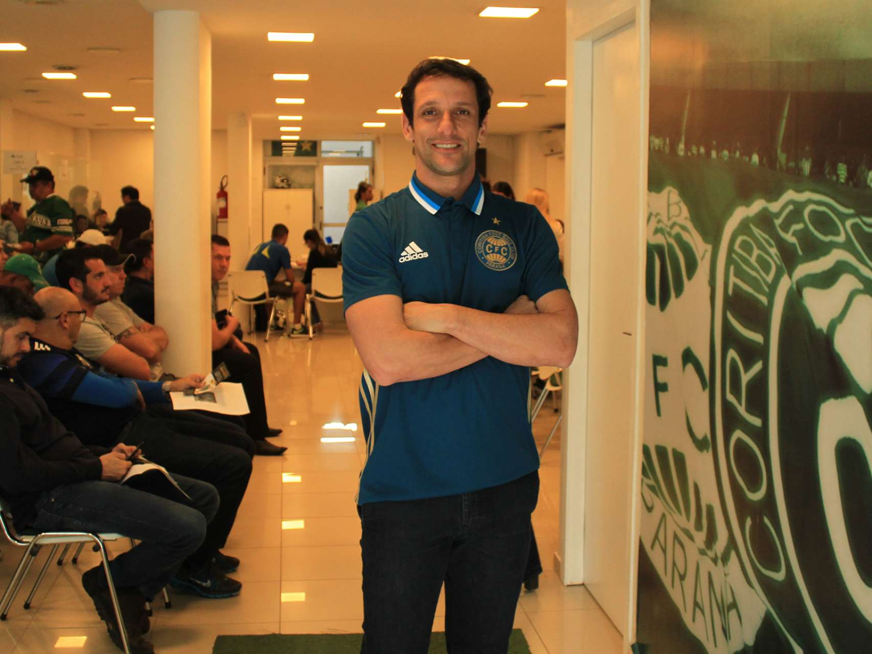 Belletti na Central de Relacionamento ao S�cio