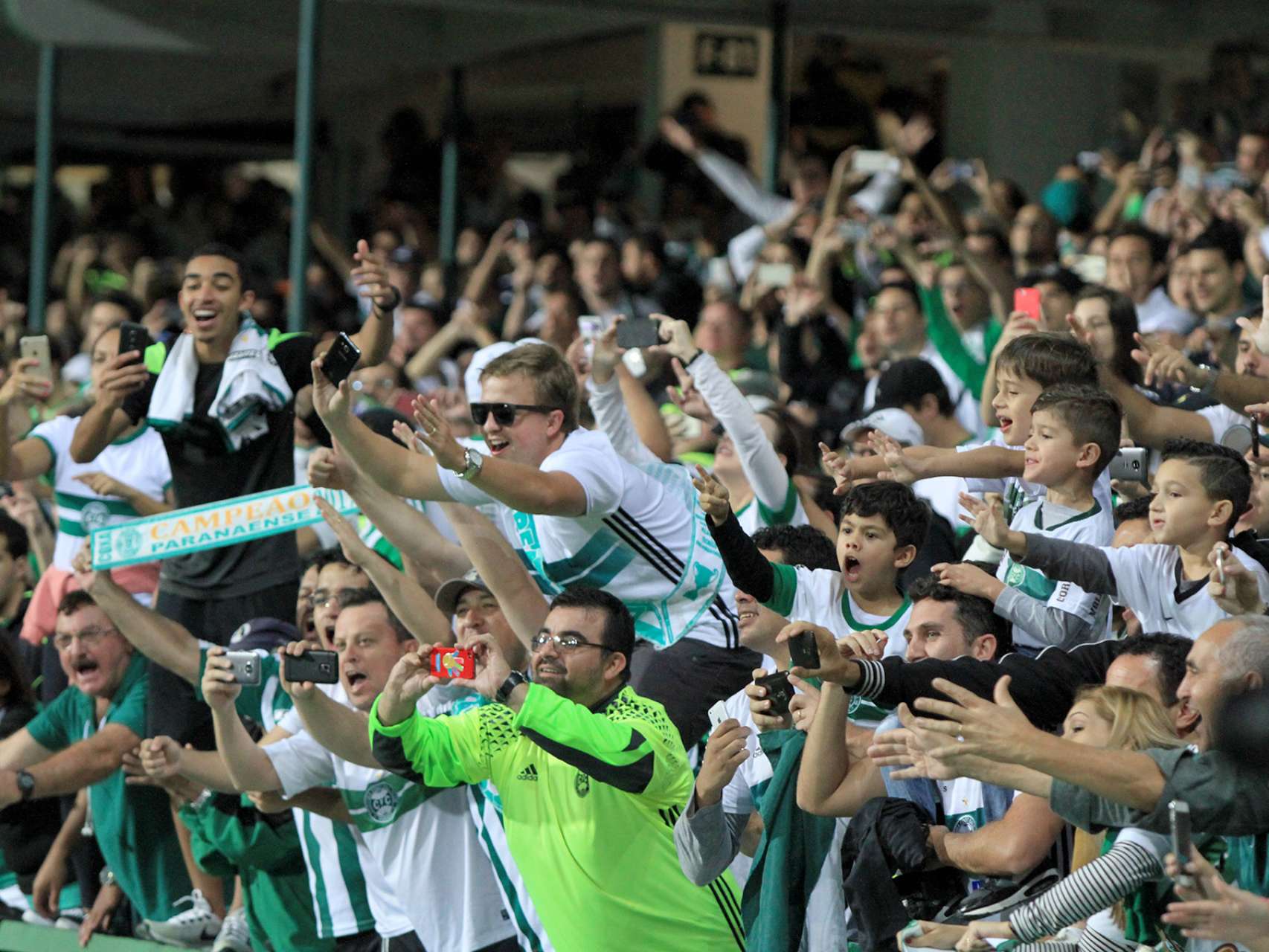 Ingressos para Coxa x Atl�tico-GO