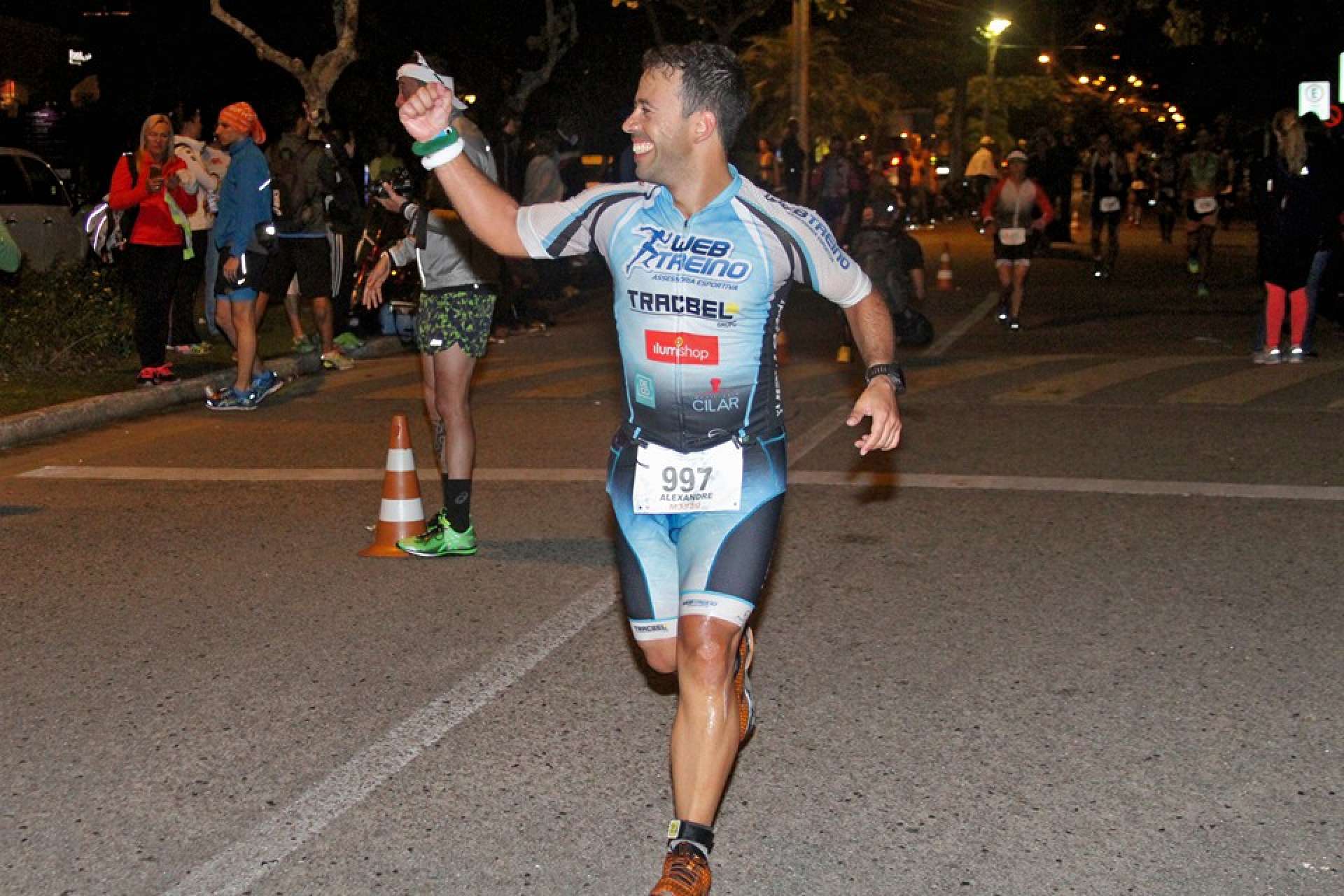 Coxa-branca Ultraman