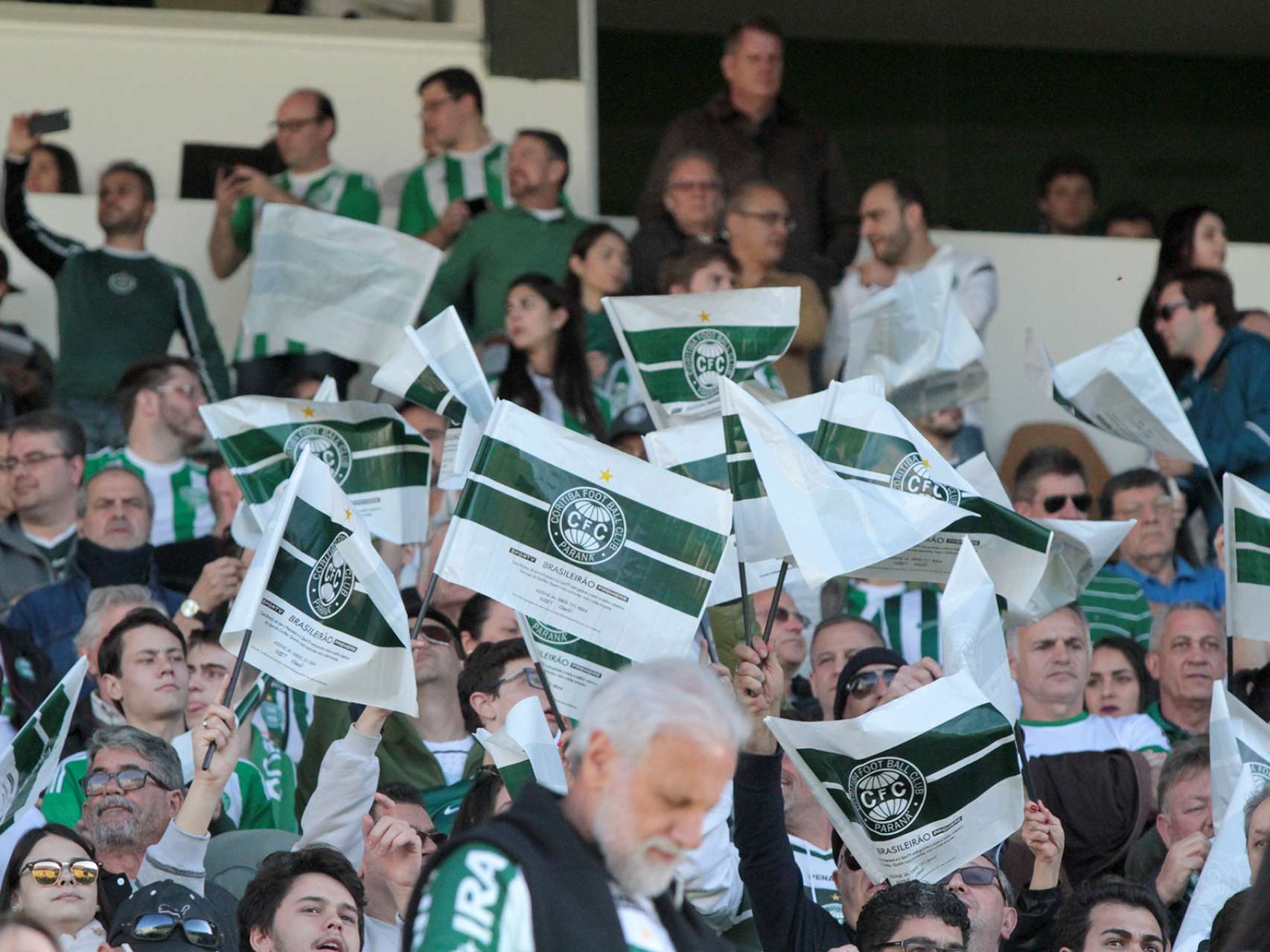 Com o apoio da torcida 