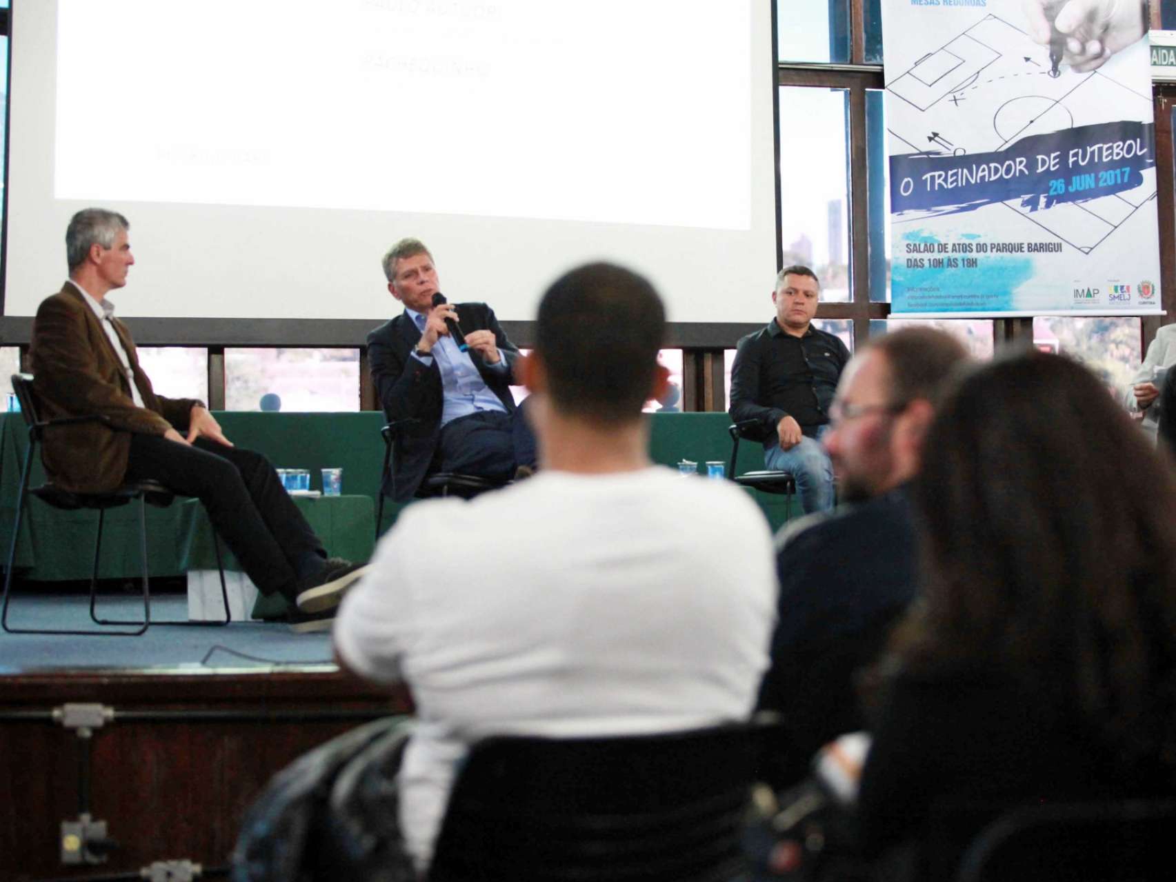 Pachequinho participa 7� Simp�sio de Futebol de Curitiba