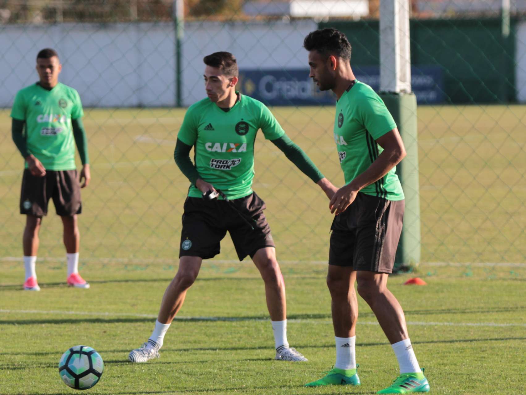 Imagens do treino no CT