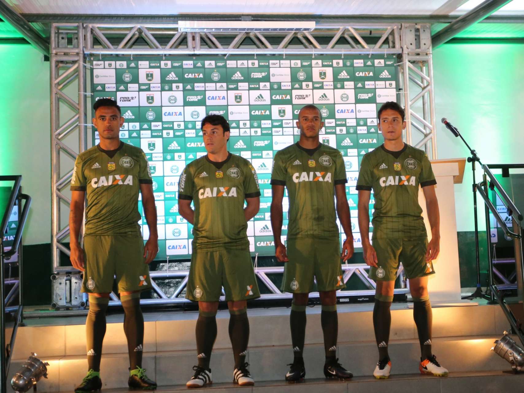 Uma camisa com alus�o hist�rica