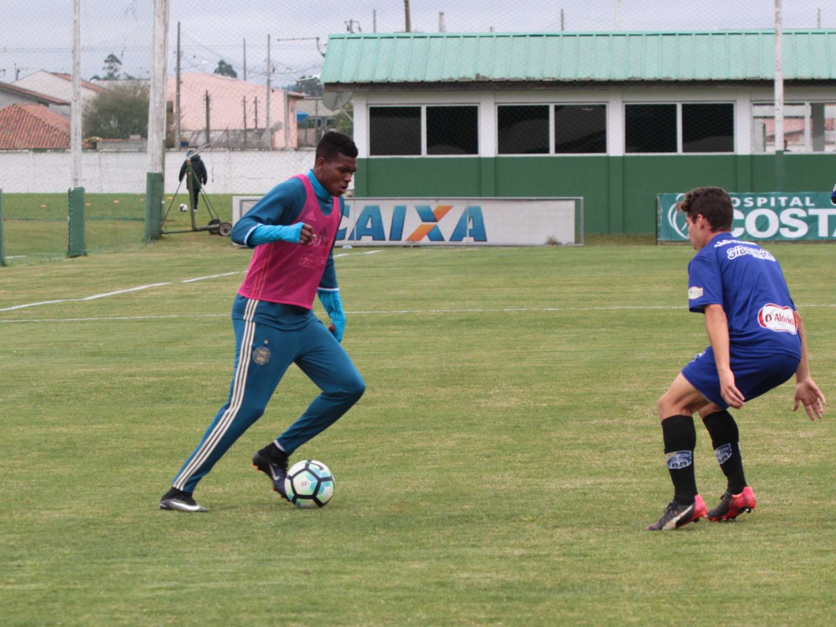 Jogo-treino movimenta reapresenta��o