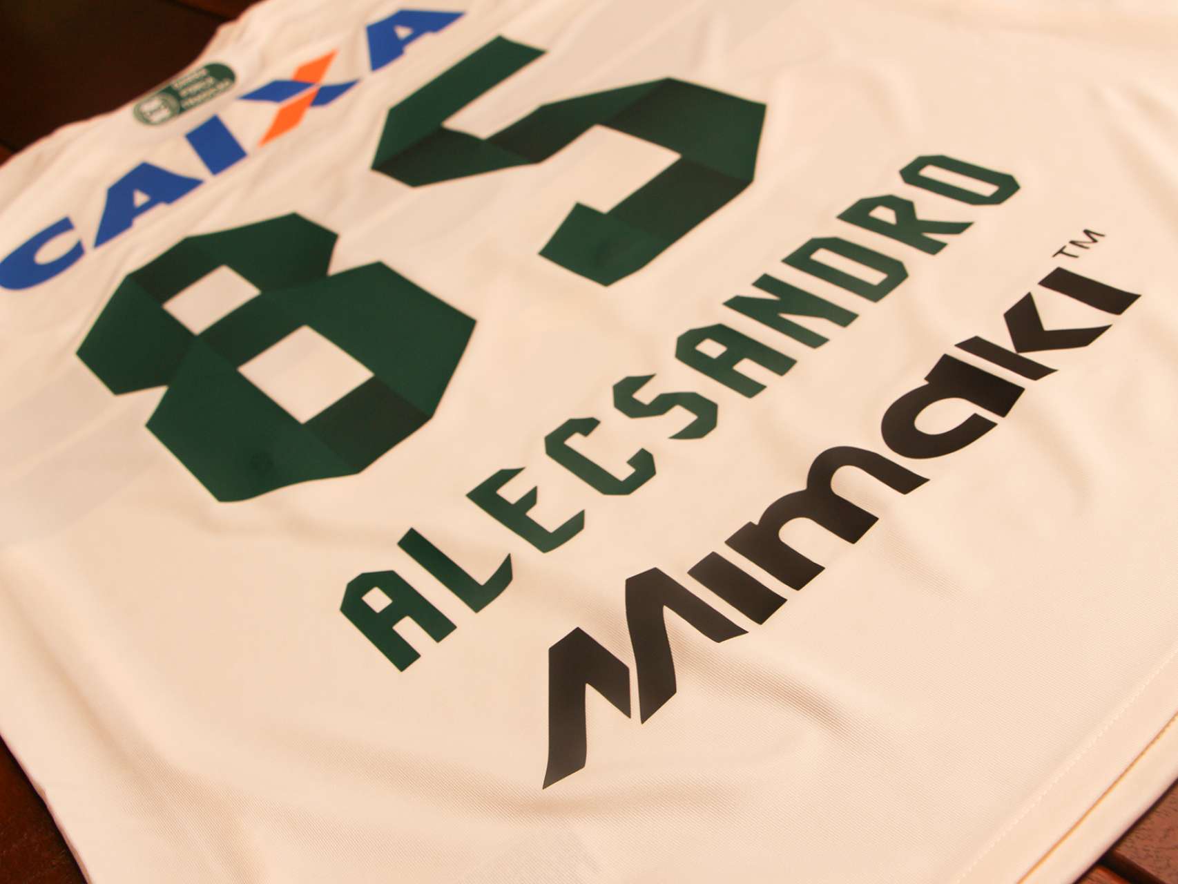 Coxa fecha patroc�nio pontual com Mimaki