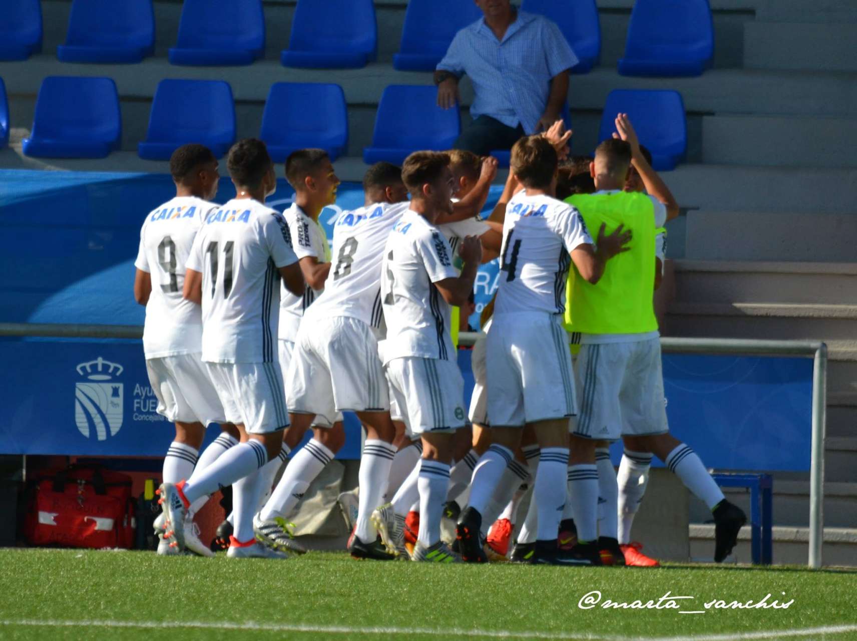 Coxa vence Inter de Mil�o no Mundial Sub-17 na Espanha