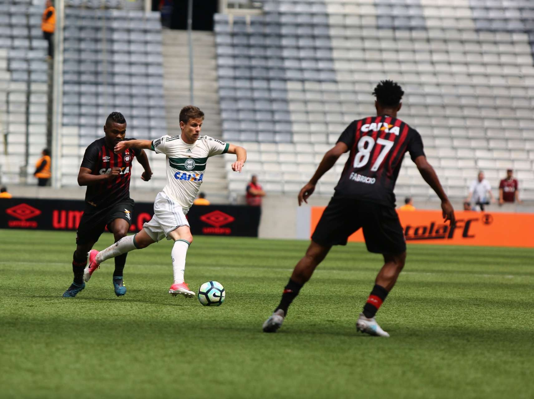 Empate no Atle-Tiba