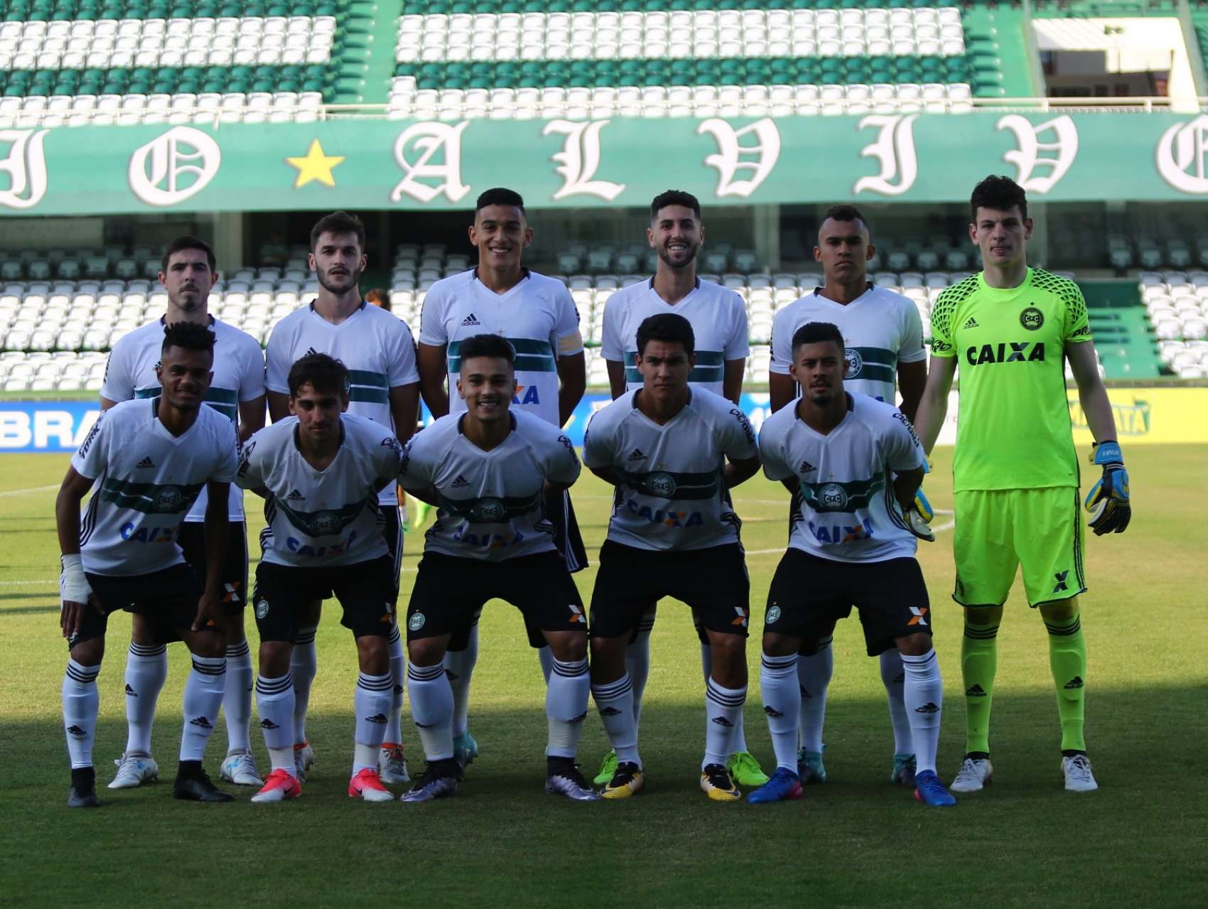 Sub-20 busca vaga na final do Brasileir�o