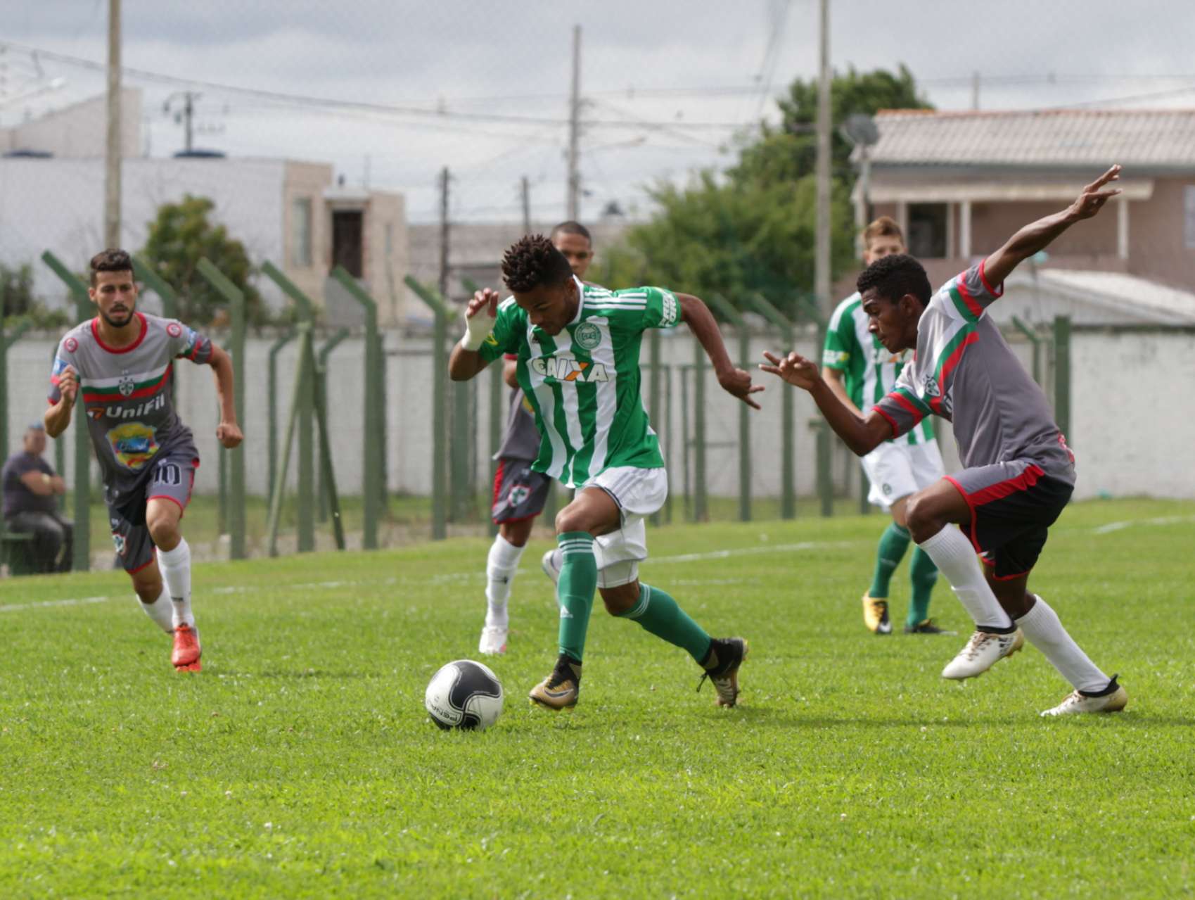 Sub-19 fica no empate diante do Cascavel