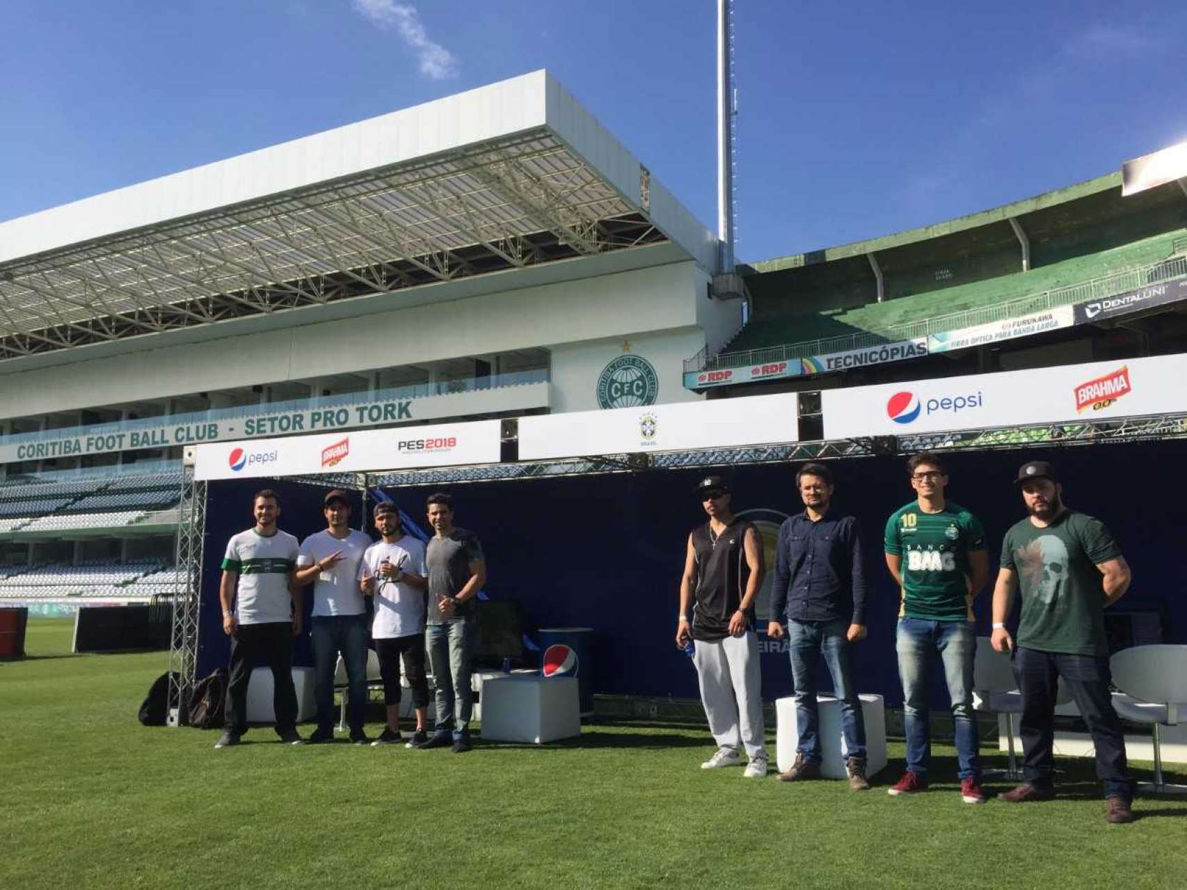 E-Brasileir�o define semifinalista coxa-branca