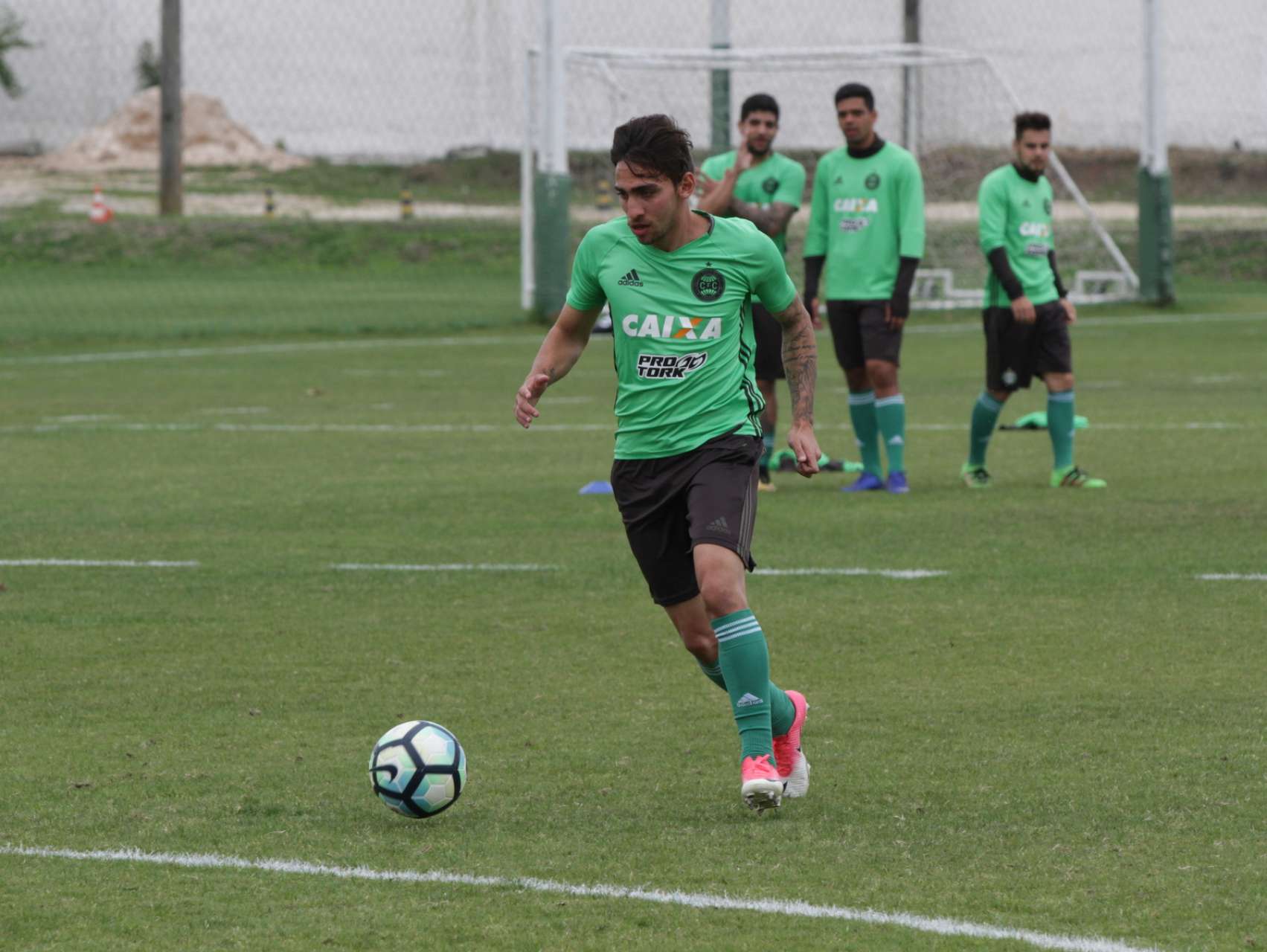 Coxa se prepara visando Brasileir�o de Aspirantes