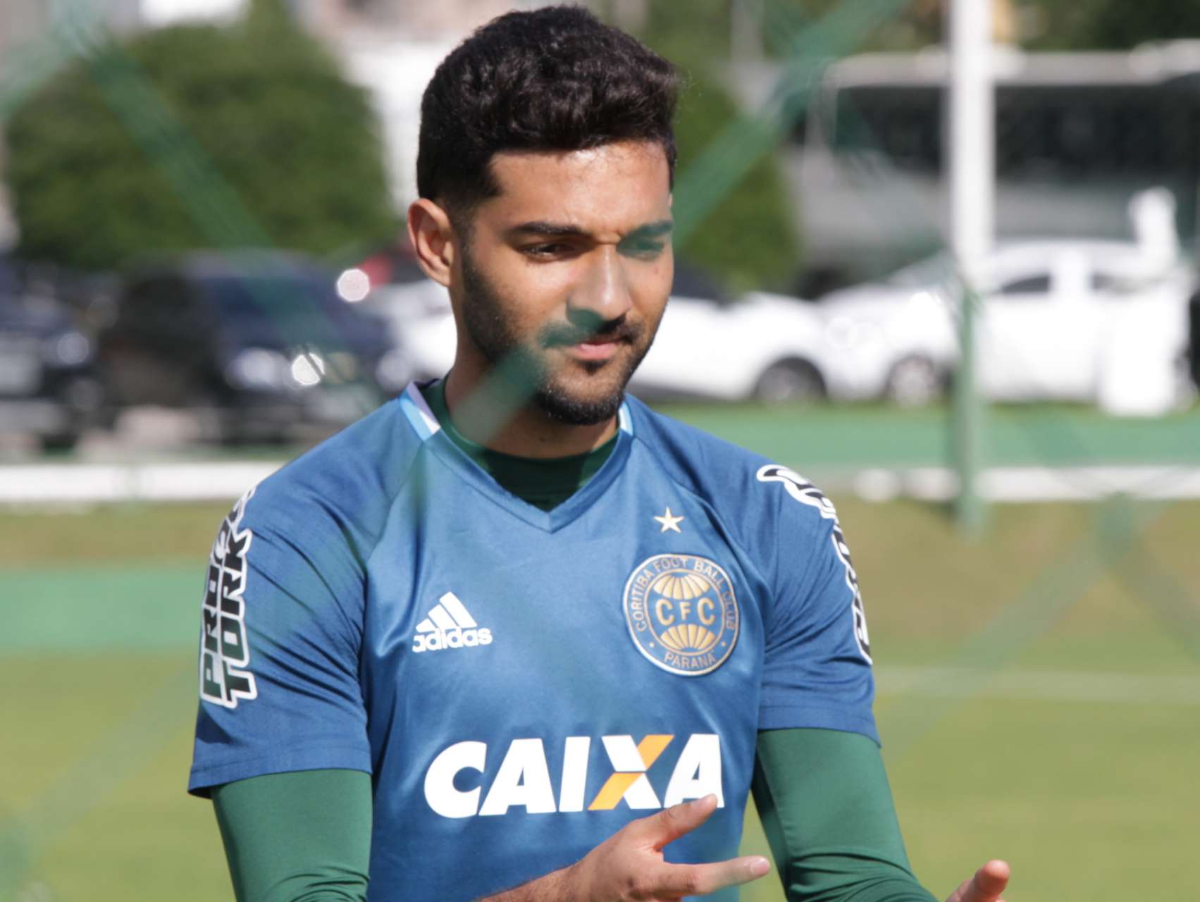 Com p�s no ch�o