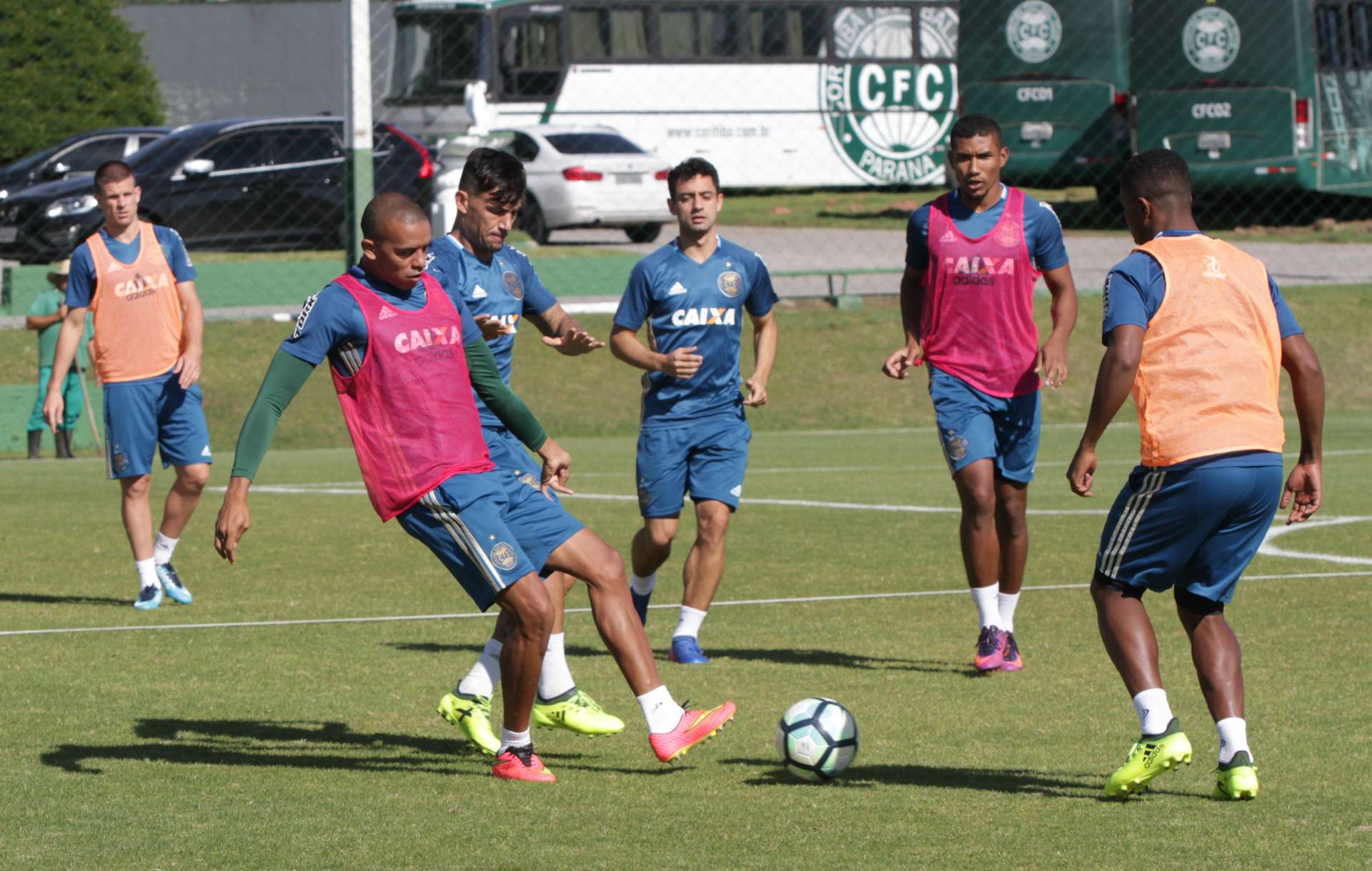 Galeria: in�cio dos trabalhos