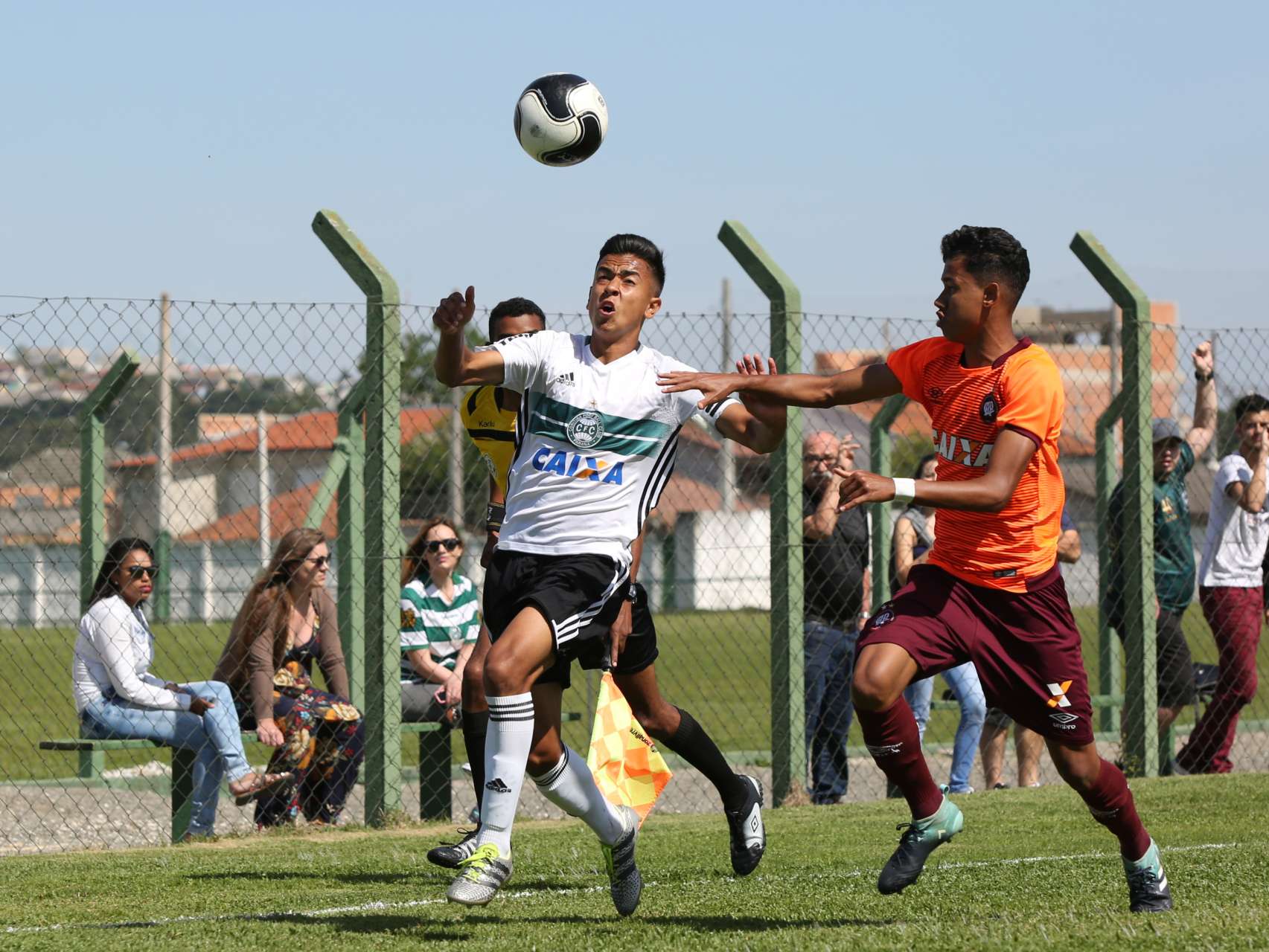 Rev�s na final do Paranaense Sub 17