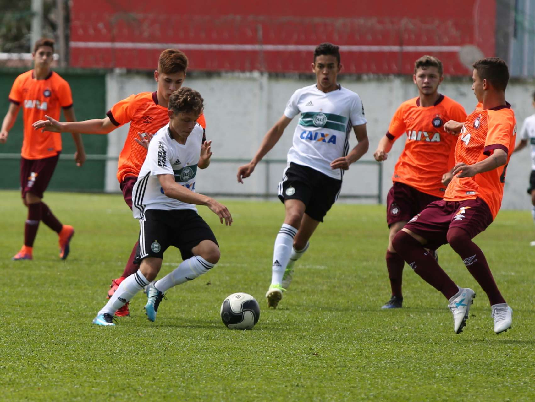 Coritiba Sub-15 empata na final