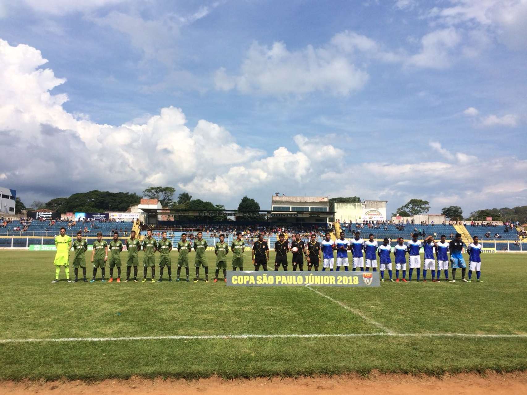 Coxa vence na Copa S�o Paulo 