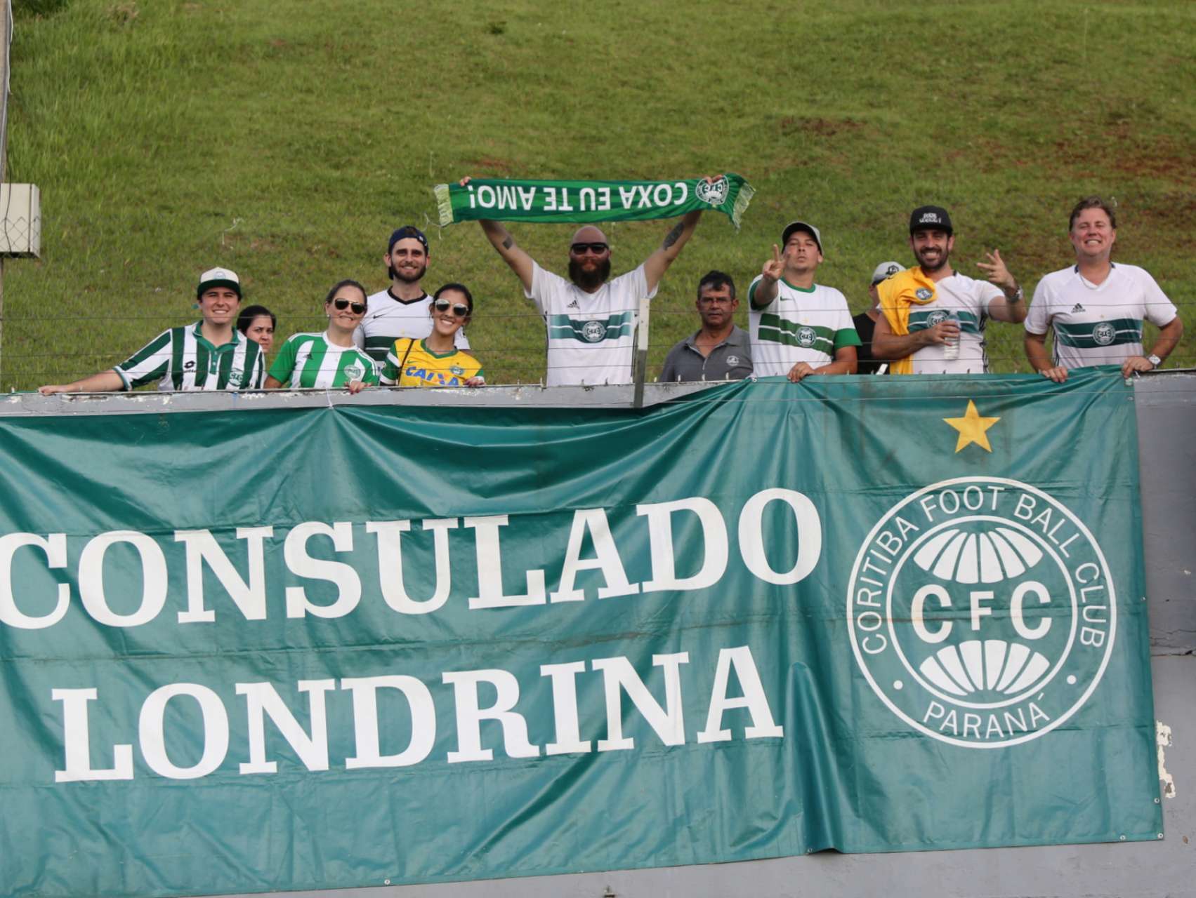 For�a das arquibancadas