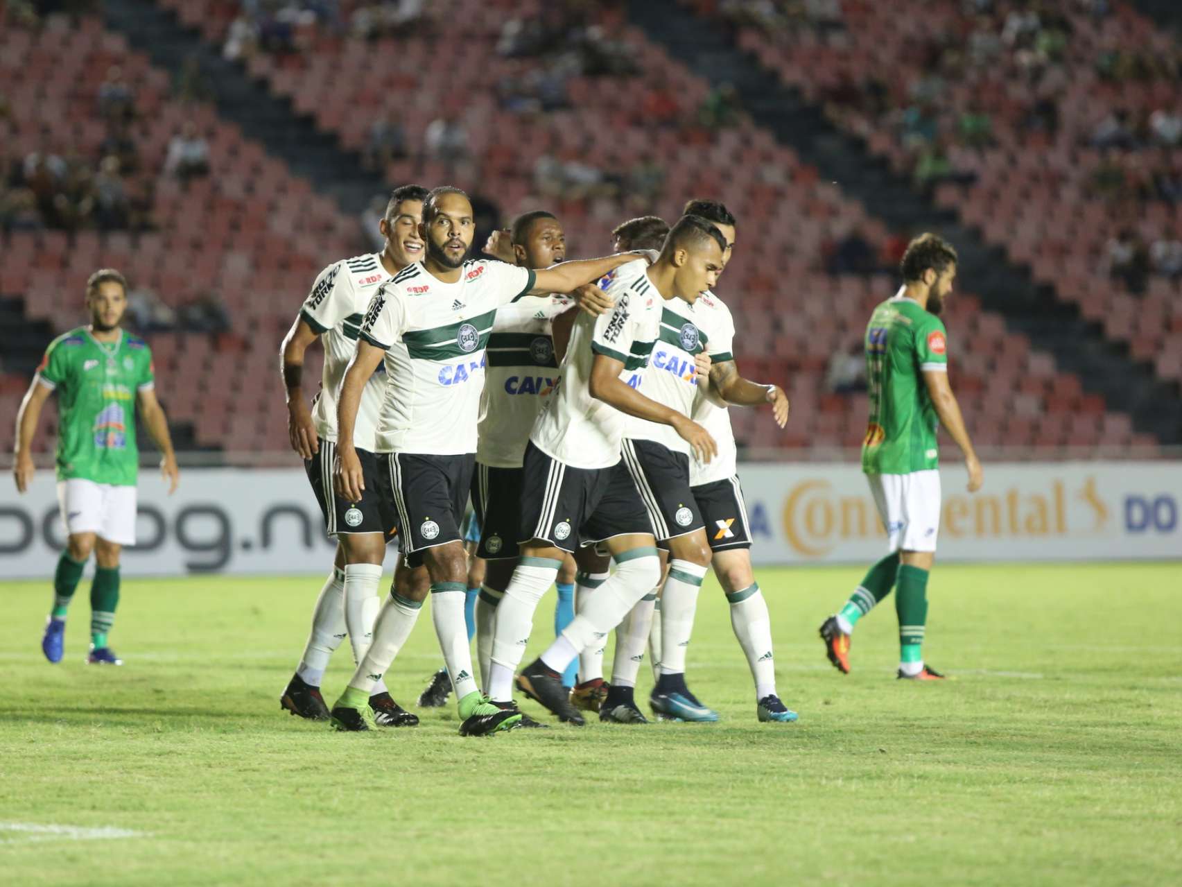 Coxa classificado na Copa do Brasil