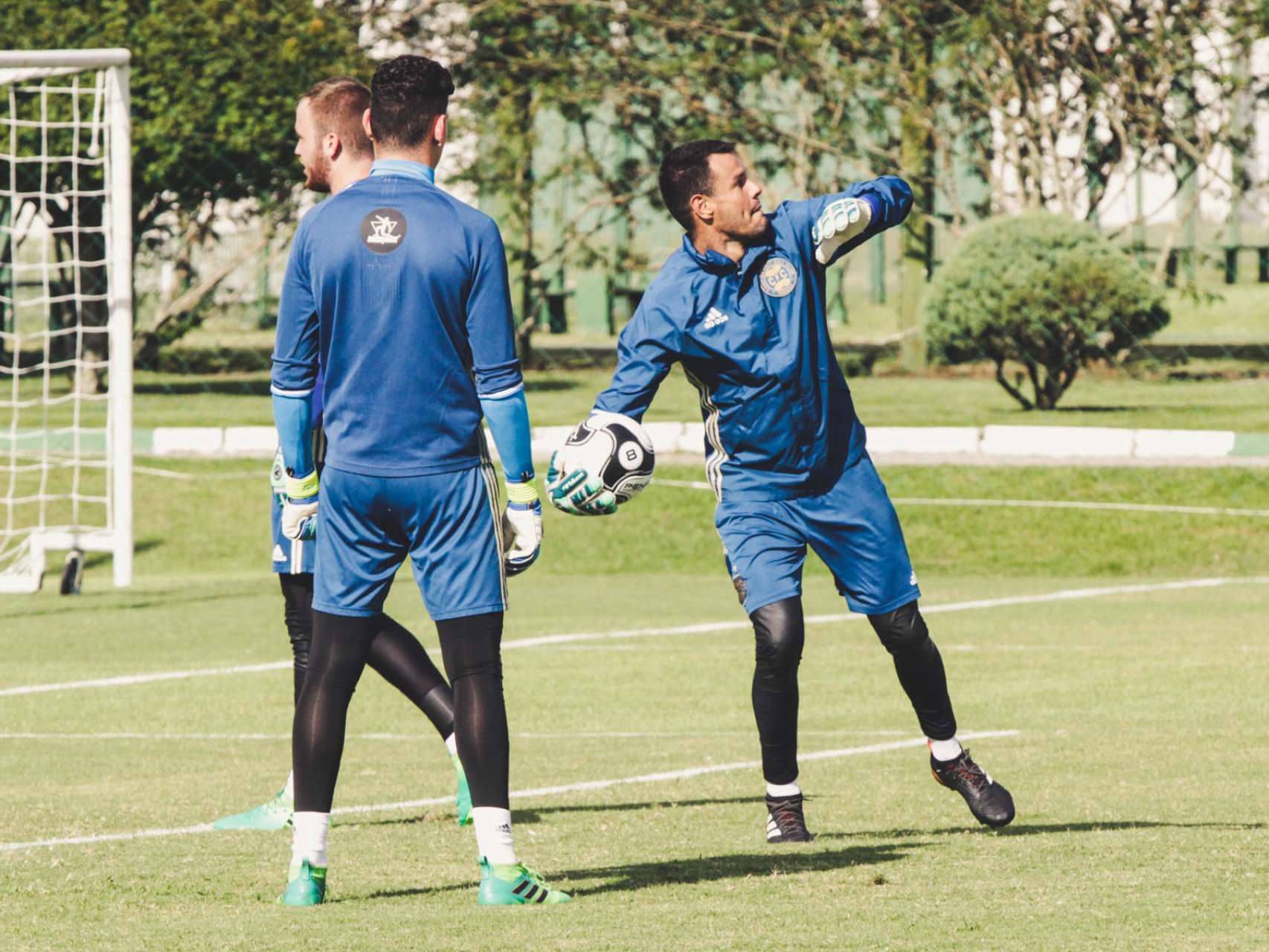 Galeria Coxa: treino no CT
